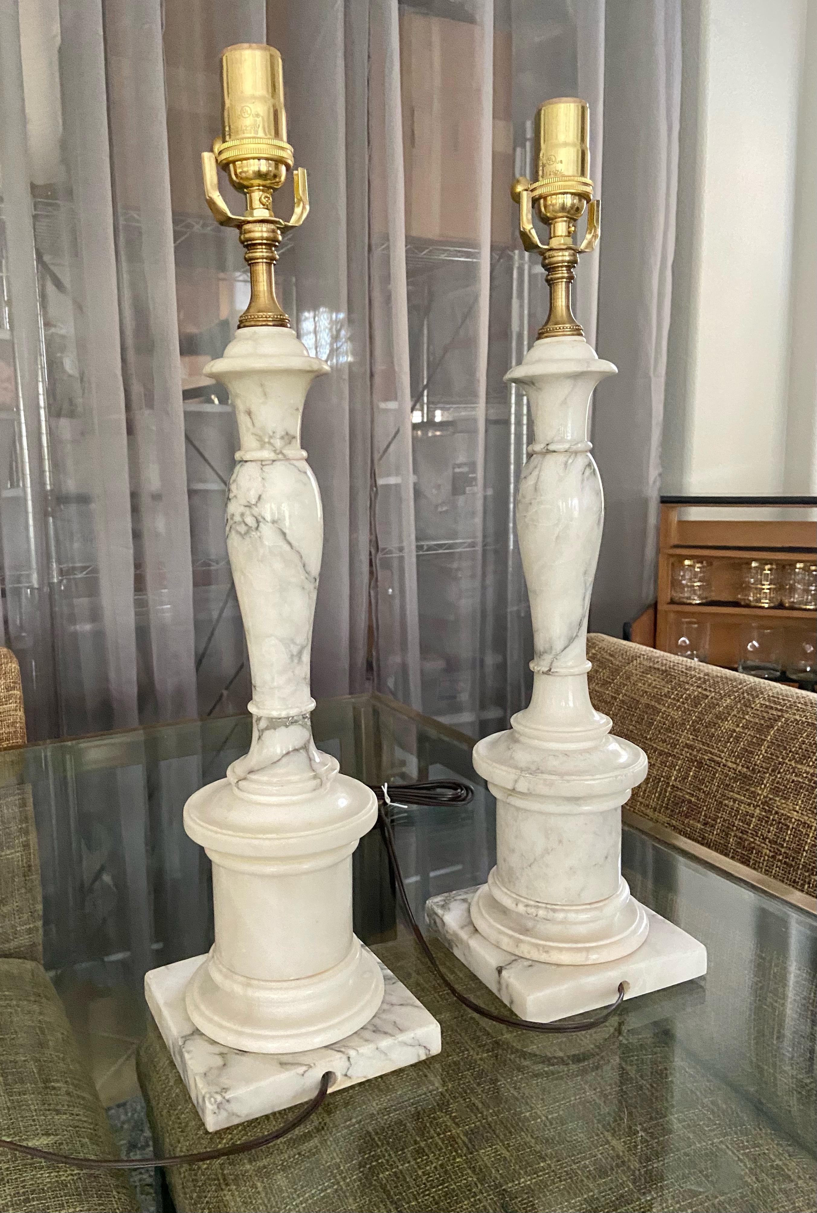 Pair of Italian Neoclassic Alabaster Table Lamps 5