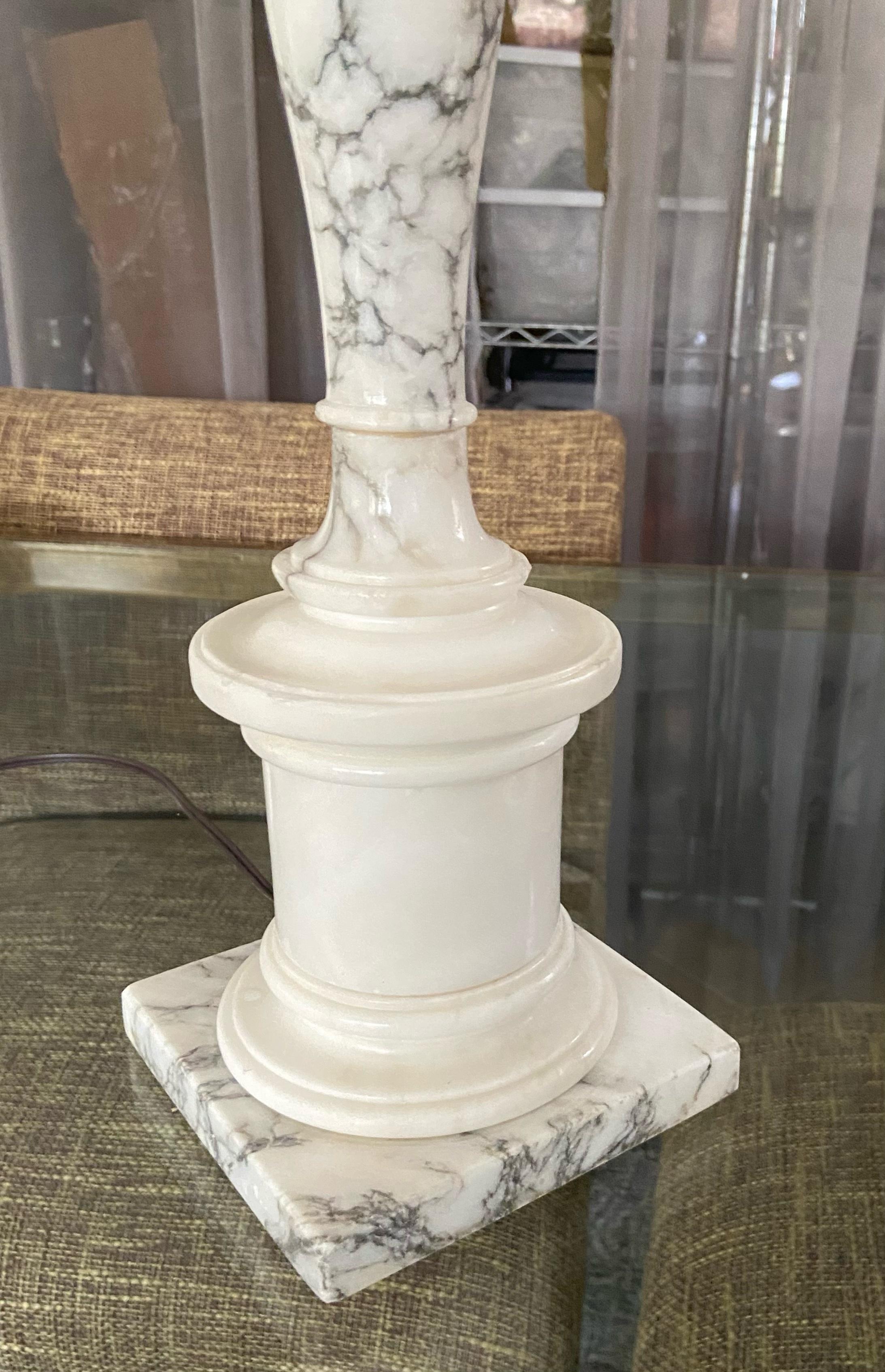 Pair of Italian Neoclassic Alabaster Table Lamps 8