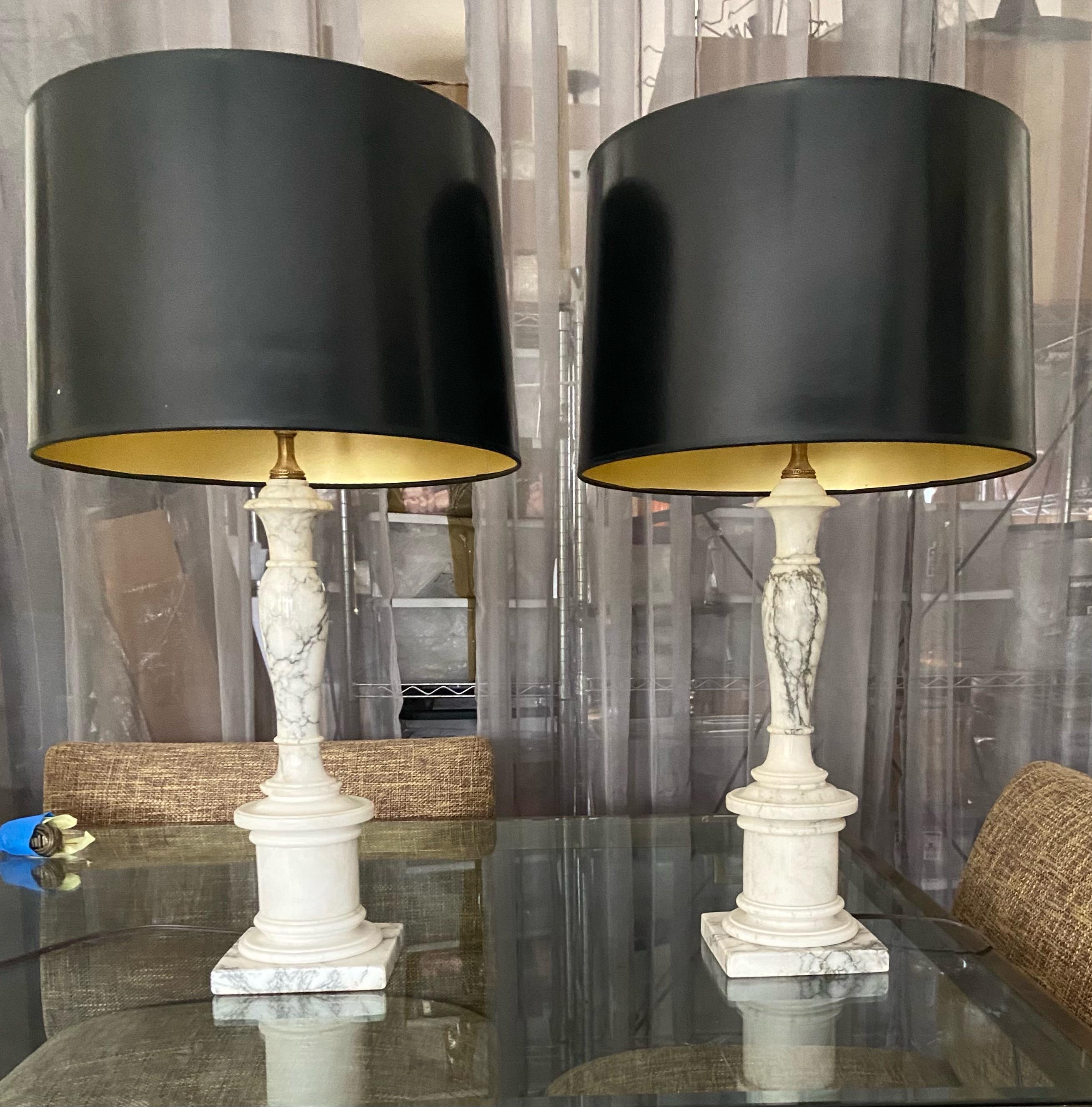Pair of Italian Neoclassic Alabaster Table Lamps 14