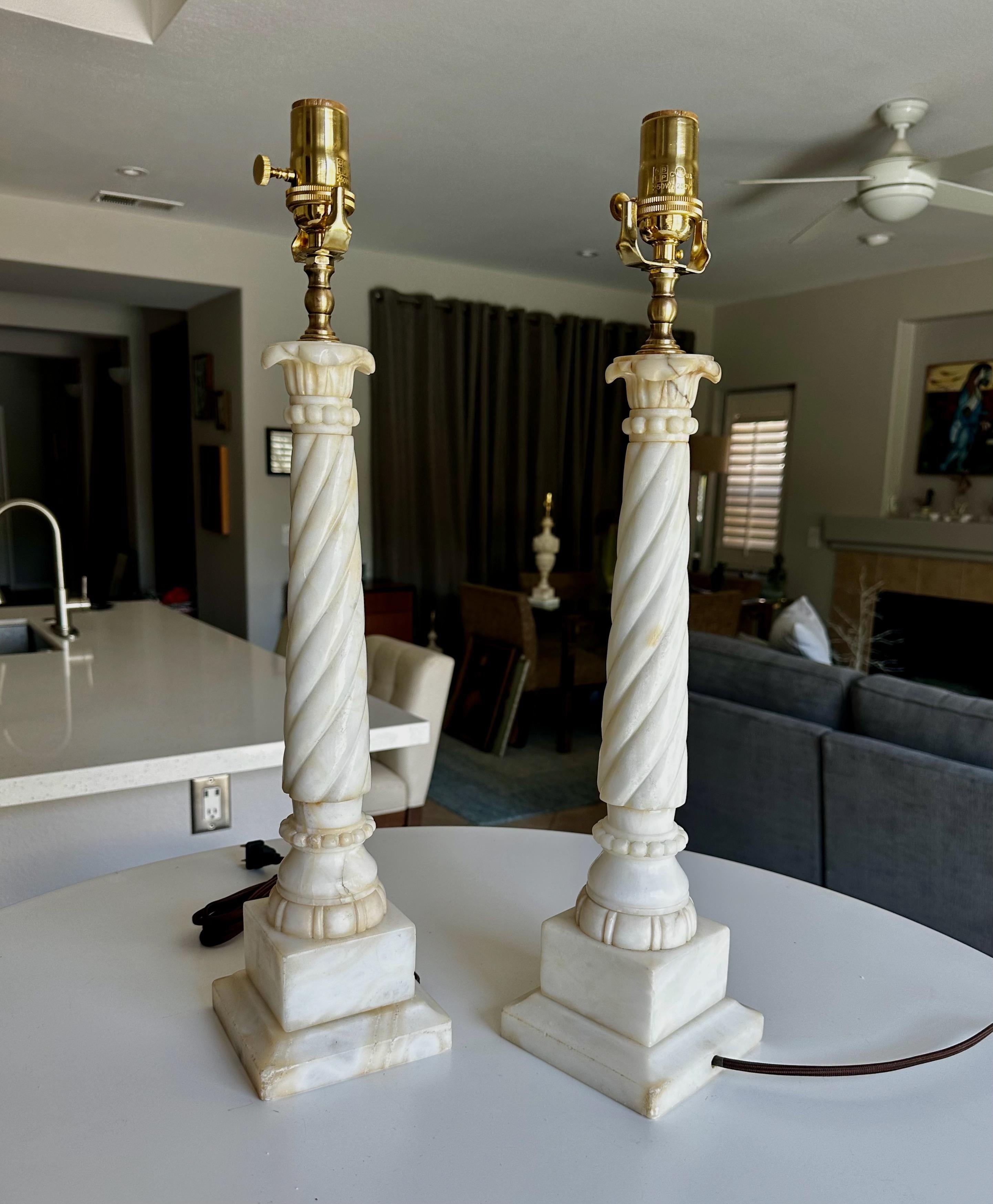 Pair Italian Neoclassic Column Alabaster Table Lamps In Good Condition For Sale In Palm Springs, CA