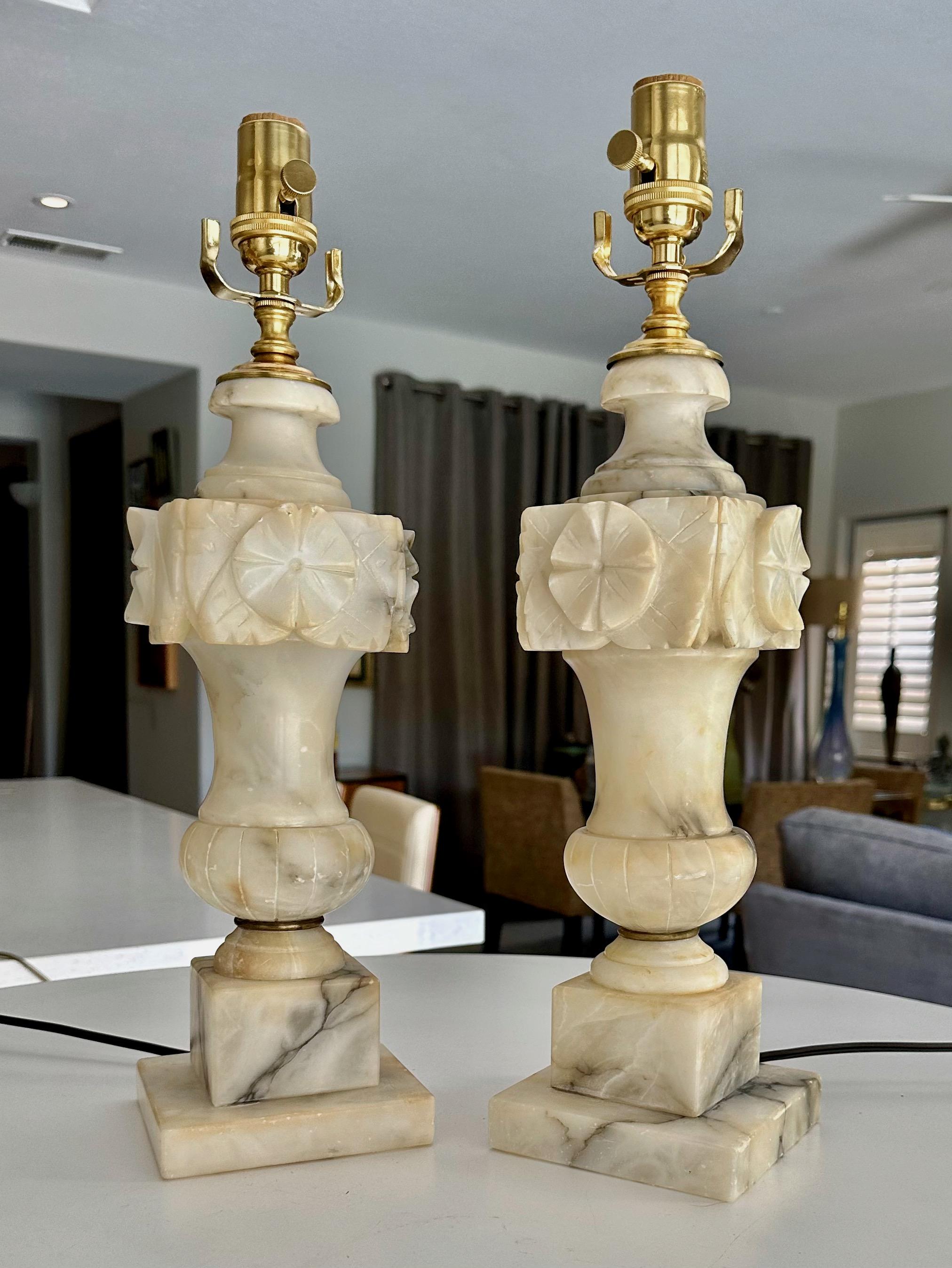 Mid-20th Century Pair Italian Neoclassic Urn Alabaster Table Lamps