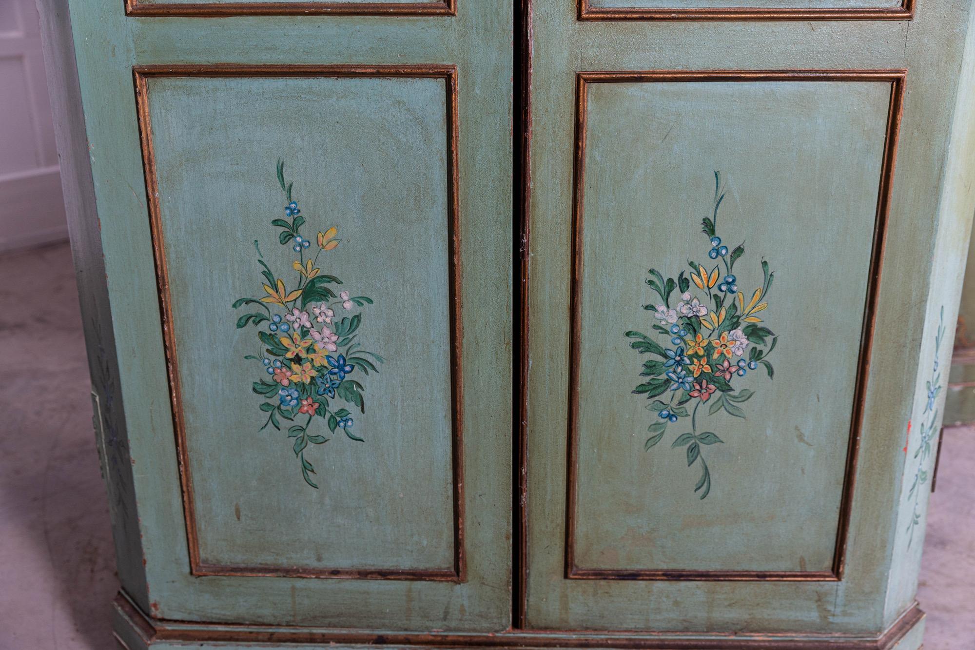 Pair Italian Painted Mahogany Armoire Cupboards For Sale 7