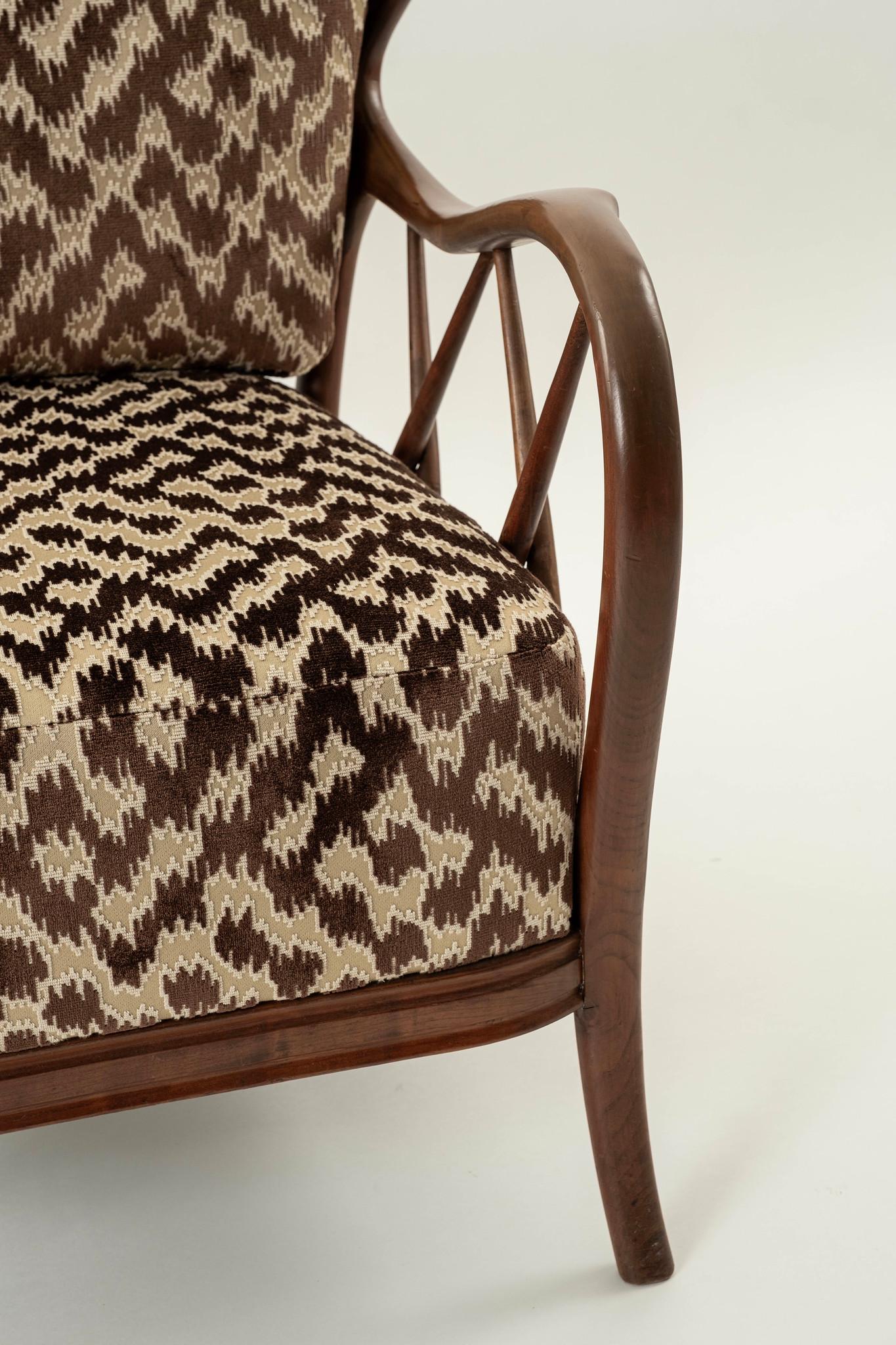 Paire de chaises longues italiennes en velours Brown de style Paolo Buffa en vente 2
