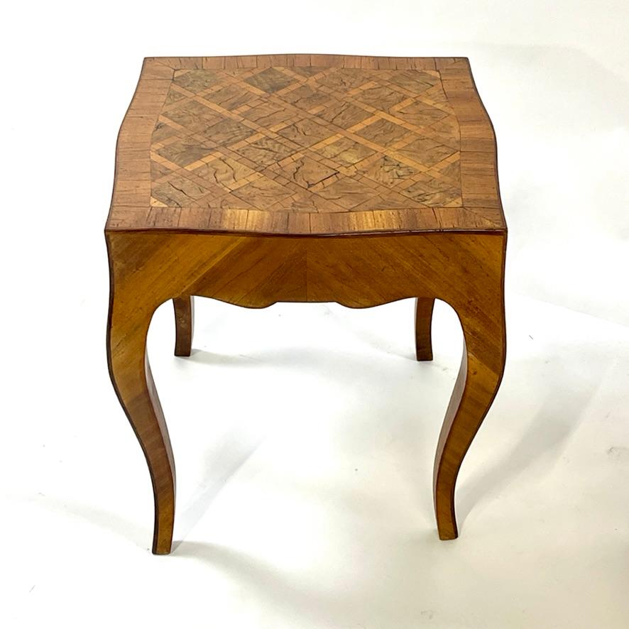 Pair Italian Parquetry Inlaid Burled Olive Wood Side Tables Louis XV Style For Sale 6