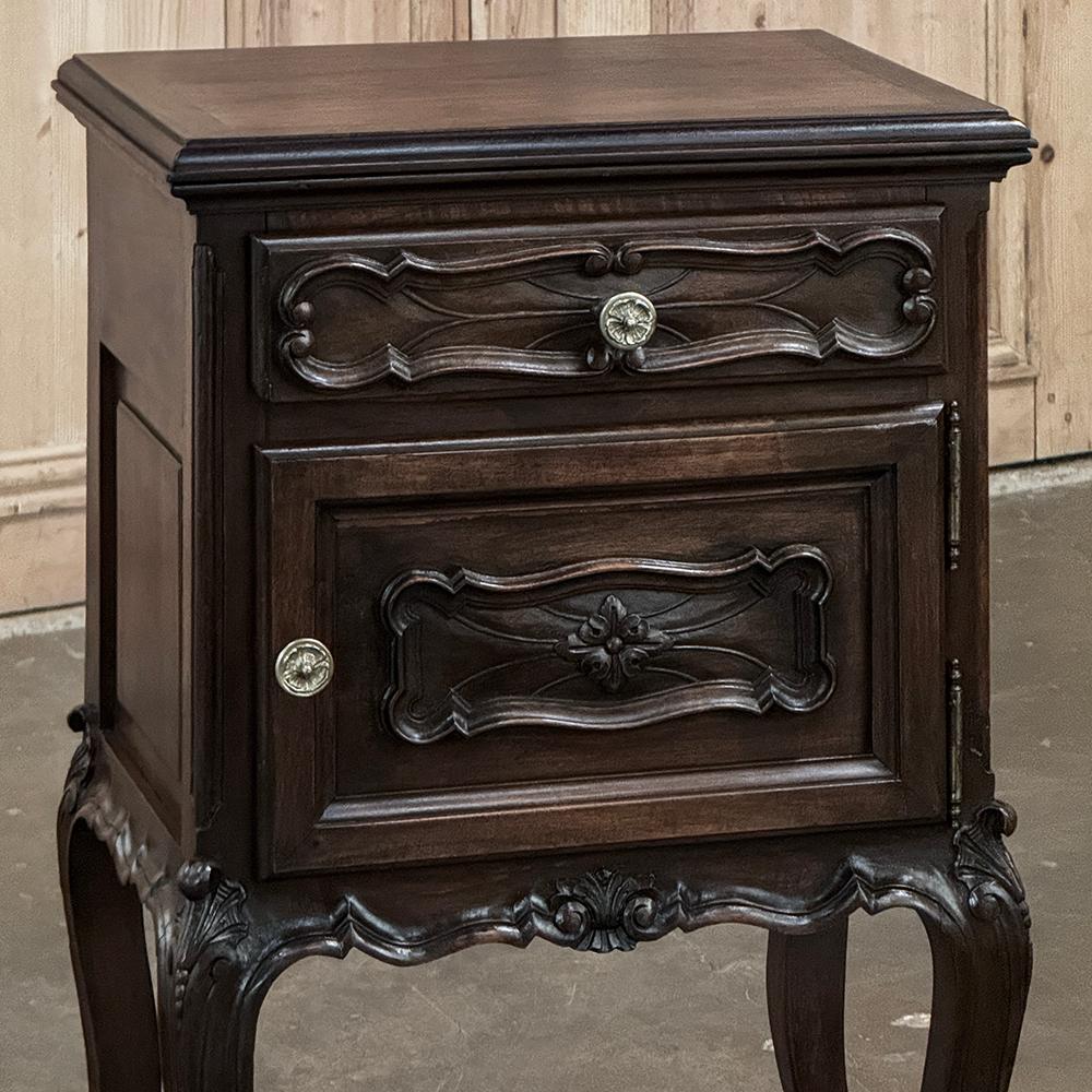Pair Italian Piemontese Walnut Nightstands ~ End Tables For Sale 6