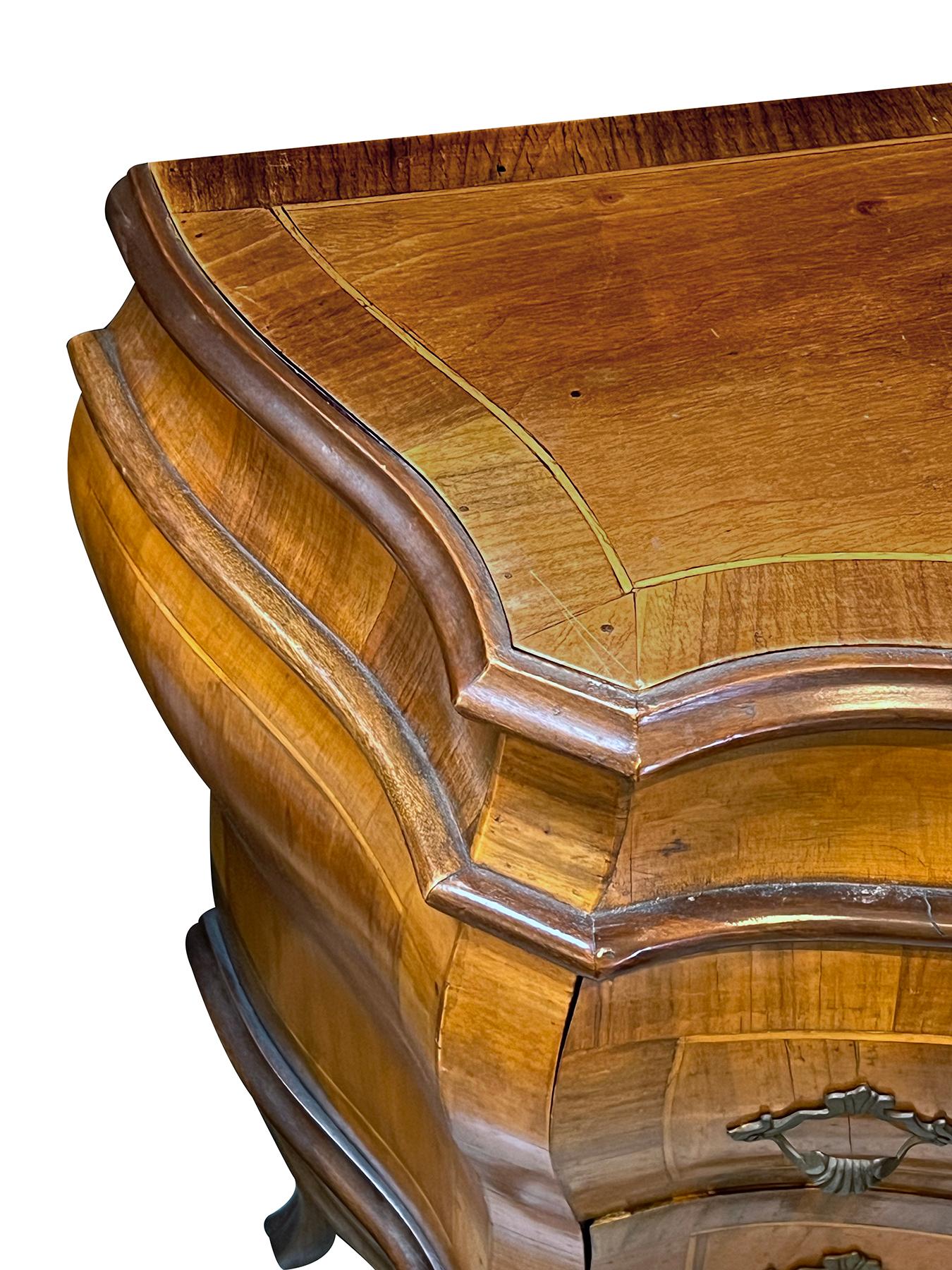 Pair Italian Rococo Style Bombe-form Two-Drawer Olivewood Chests/Nightstands For Sale 4