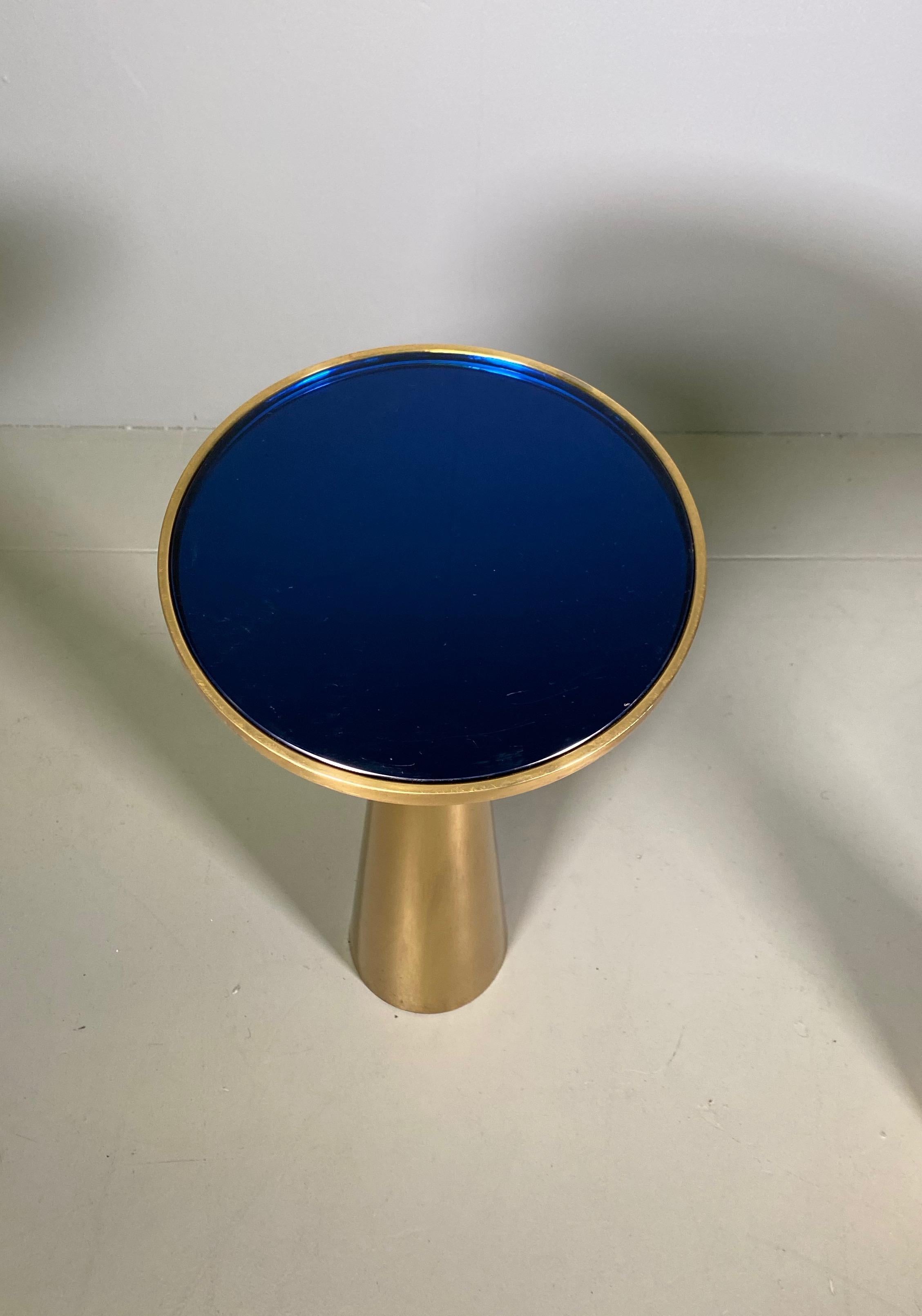 Pair of Italian Side Table in Brass and Top Glass Mid-Century Modern 4