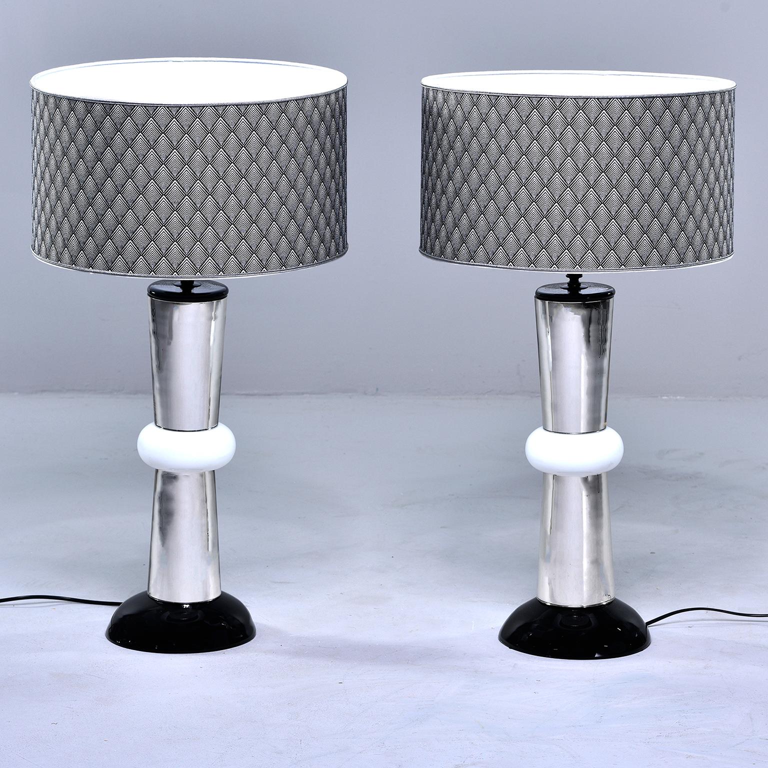 Pair of Italian Silver and White Glass Lamps with Patterned Shades For Sale 2