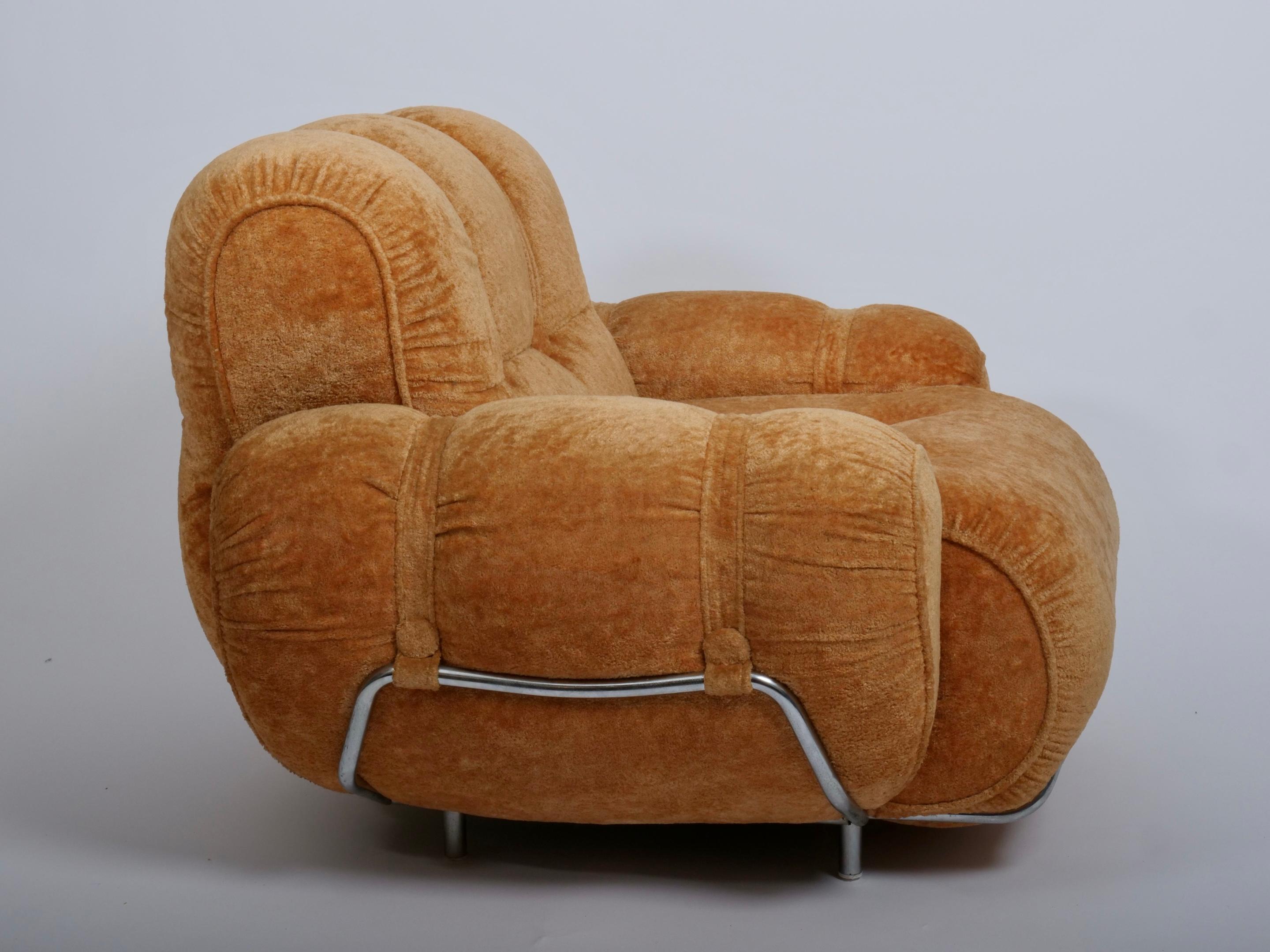 Paar italienische A Space Age Sessel 1980er Jahre im Zustand „Gut“ in London, GB