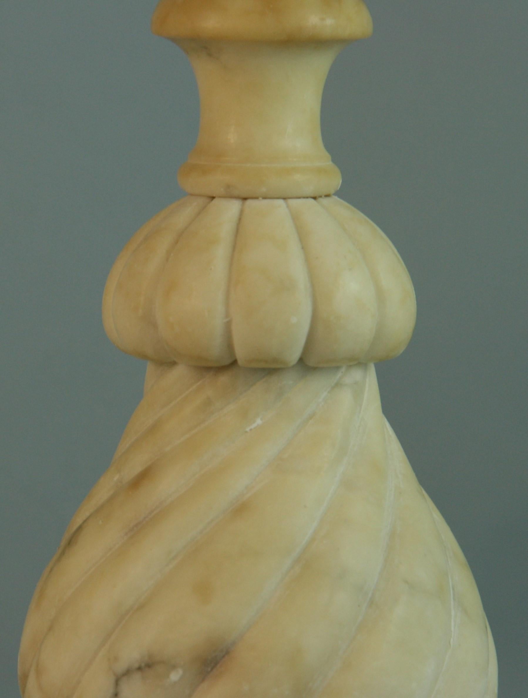 Pair Italian Spiral Hand  Carved Alabaster Lamps 1940's For Sale 2