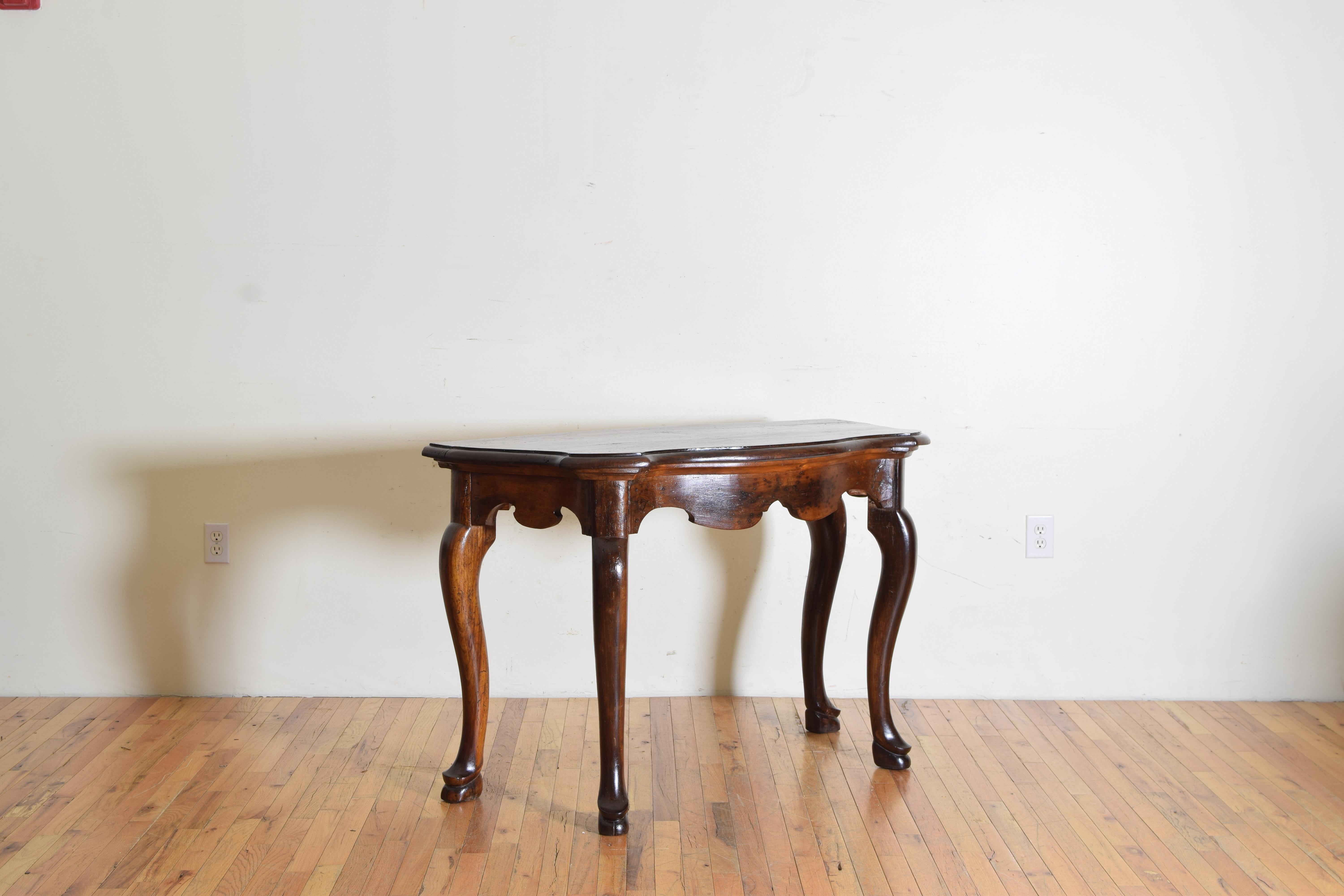 Pair of Italian, Tuscany, Walnut Console Tables from the Mid-18th Century 4