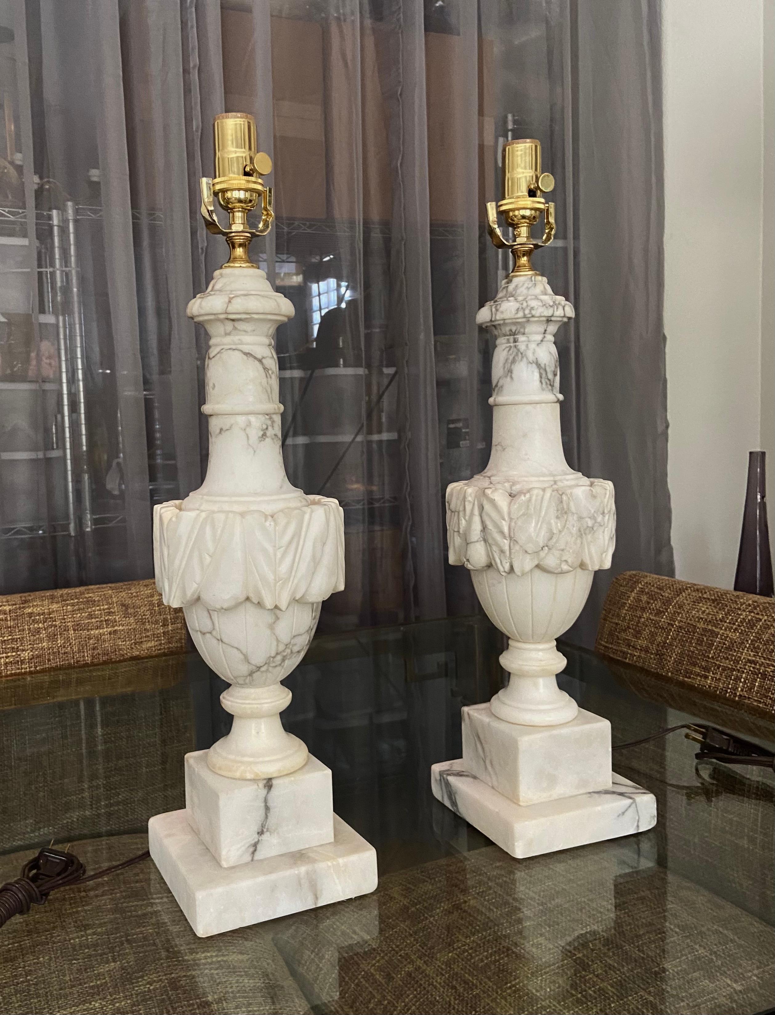 Pair Italian Urn Neoclassic Alabaster Table Lamps In Good Condition In Palm Springs, CA