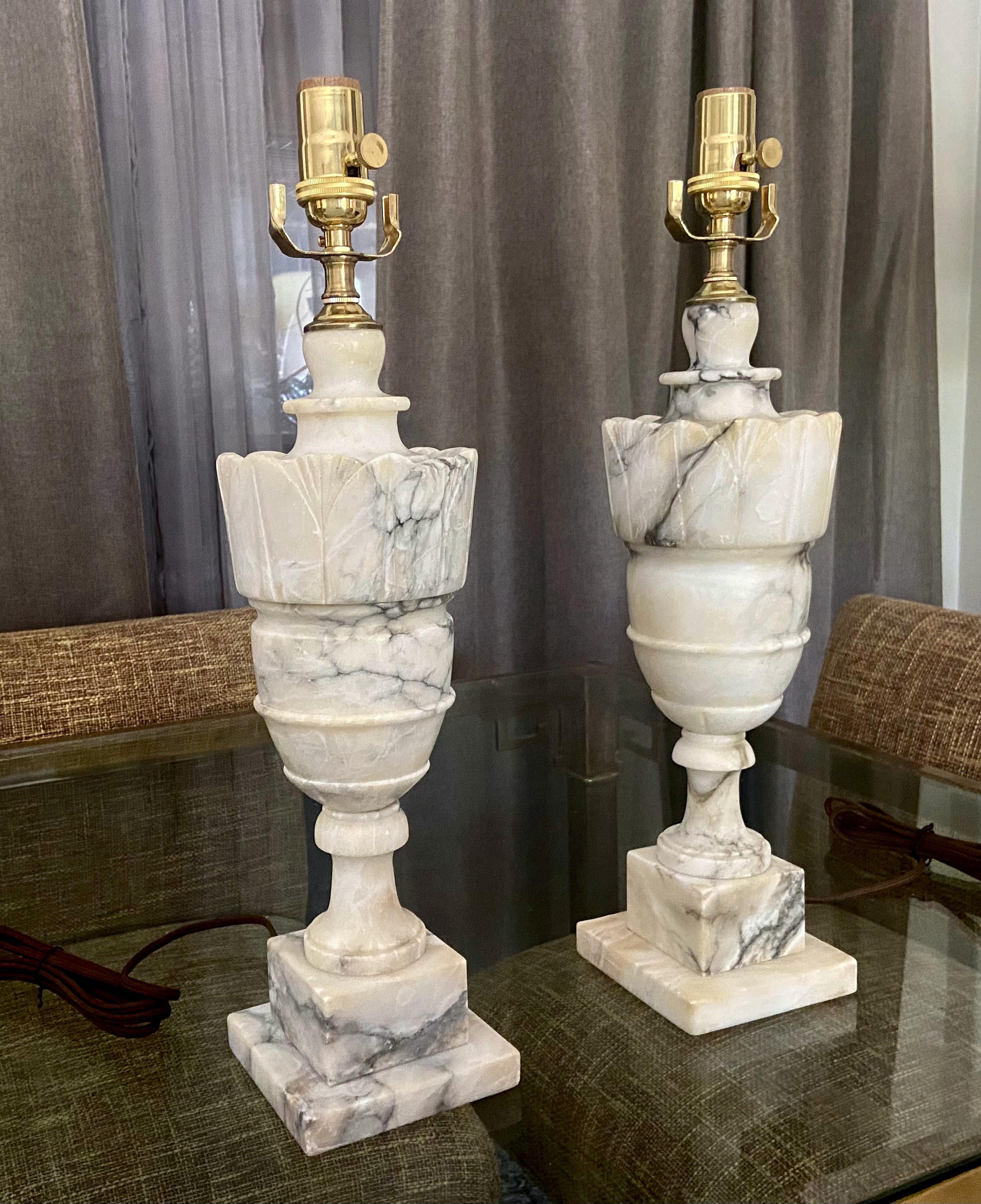 Pair Italian Urn Neoclassic Alabaster Table Lamps In Good Condition In Palm Springs, CA