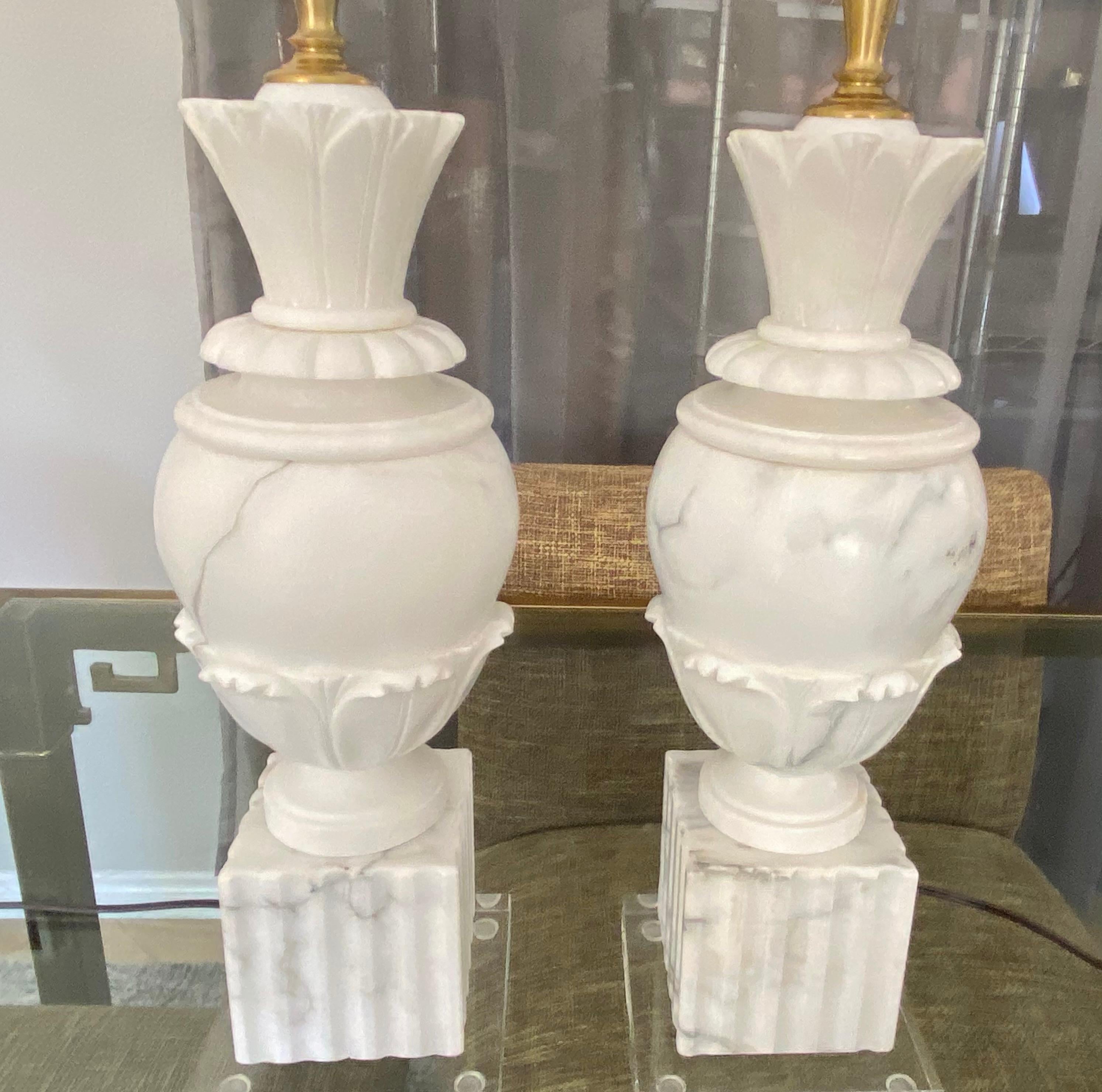 Brass Pair of Italian Urn Neoclassic Alabaster Table Lamps