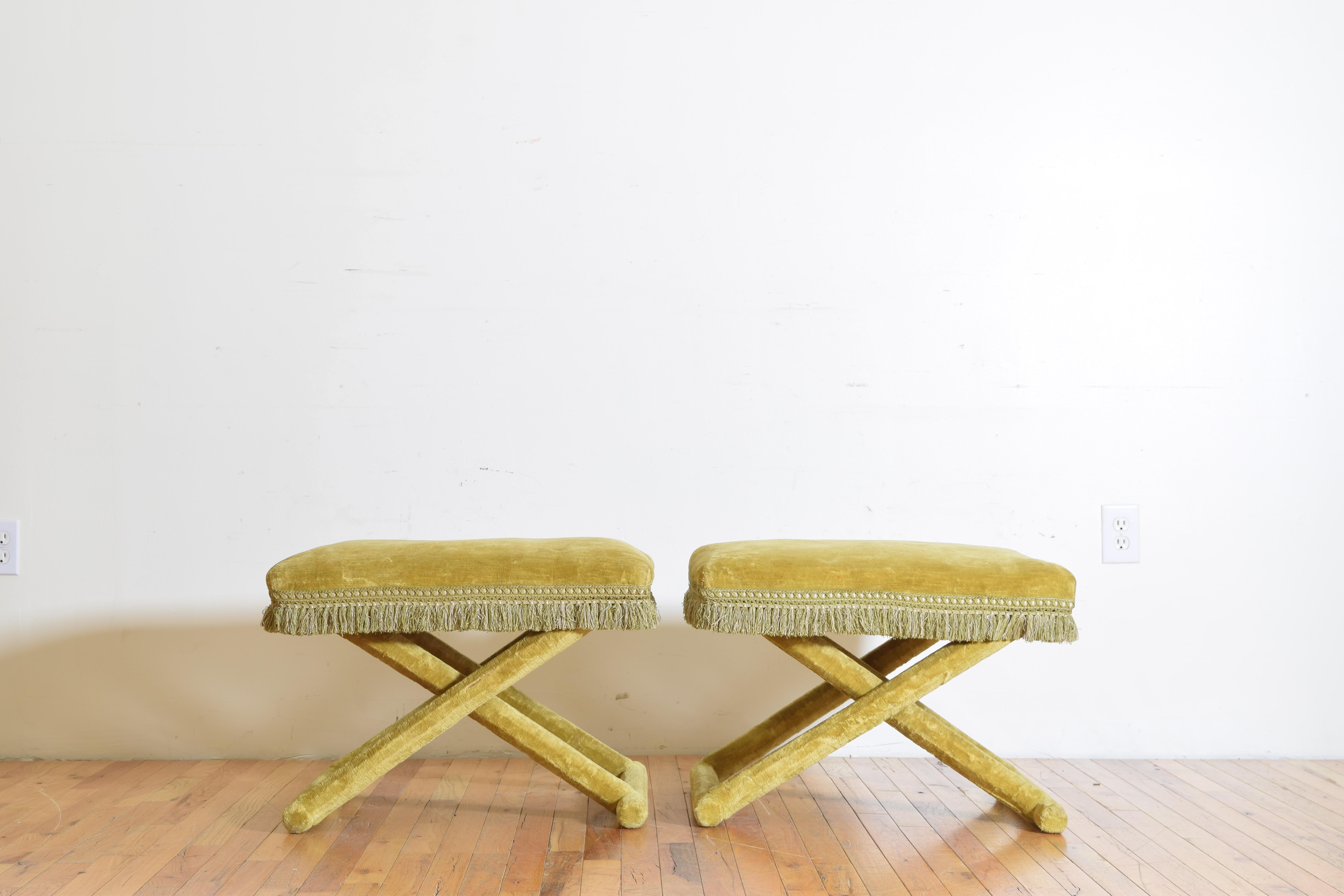 Pair of Italian Velvet Upholstered Curule Form Benches, 20th Century In Good Condition In Atlanta, GA