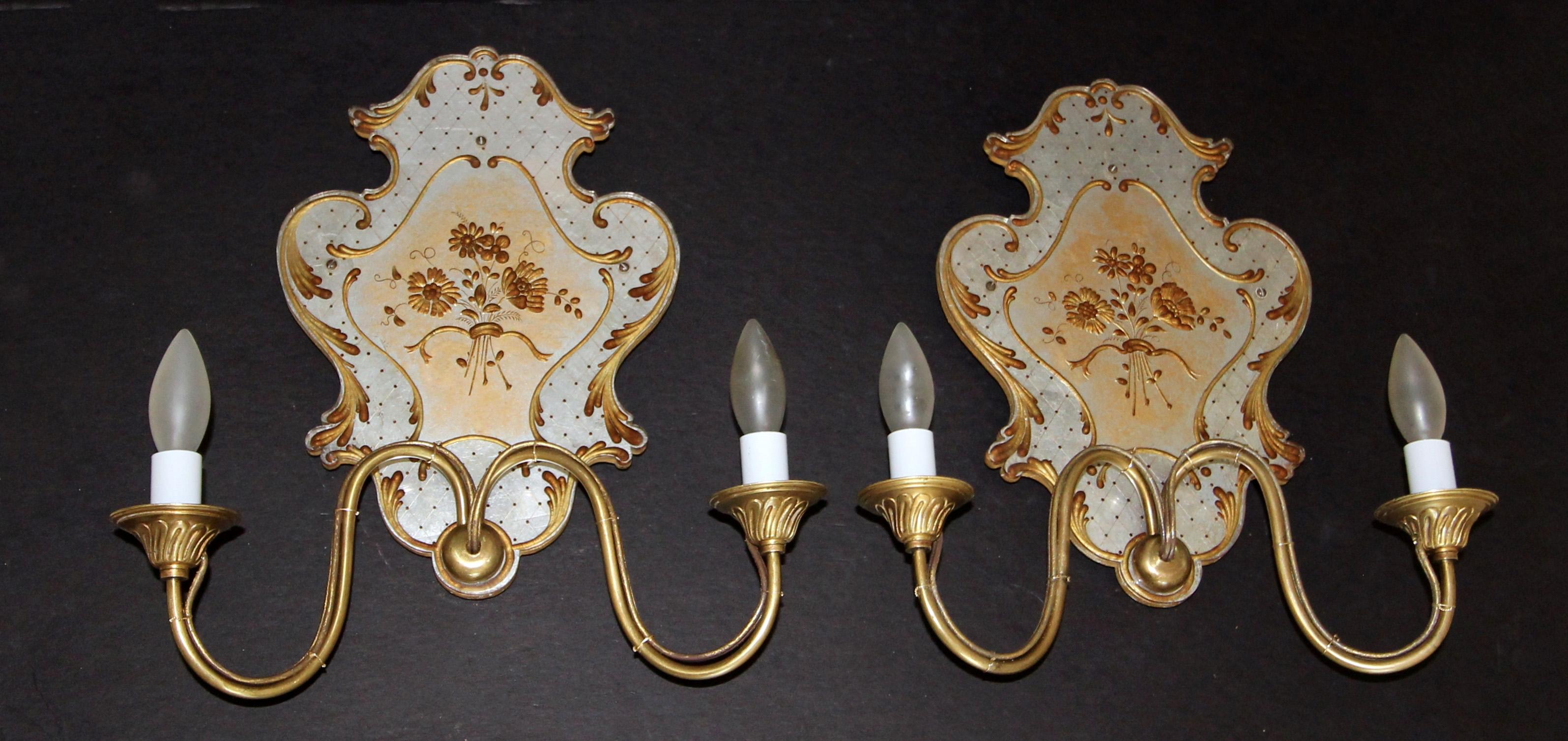 Paar italienische venezianische Wandleuchter aus Eglomise und Messing im Angebot 7