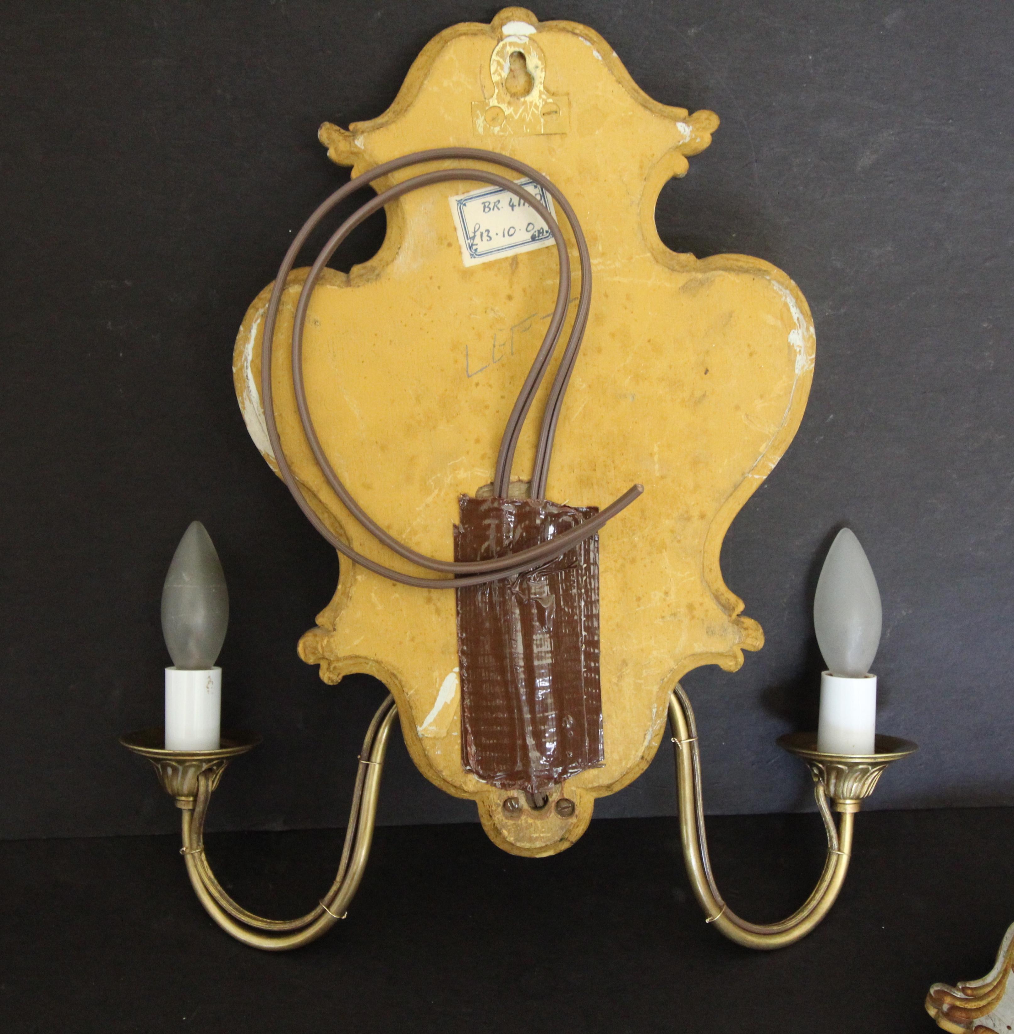 Pair Italian Venetian Eglomise and Brass Wall Sconces For Sale 12