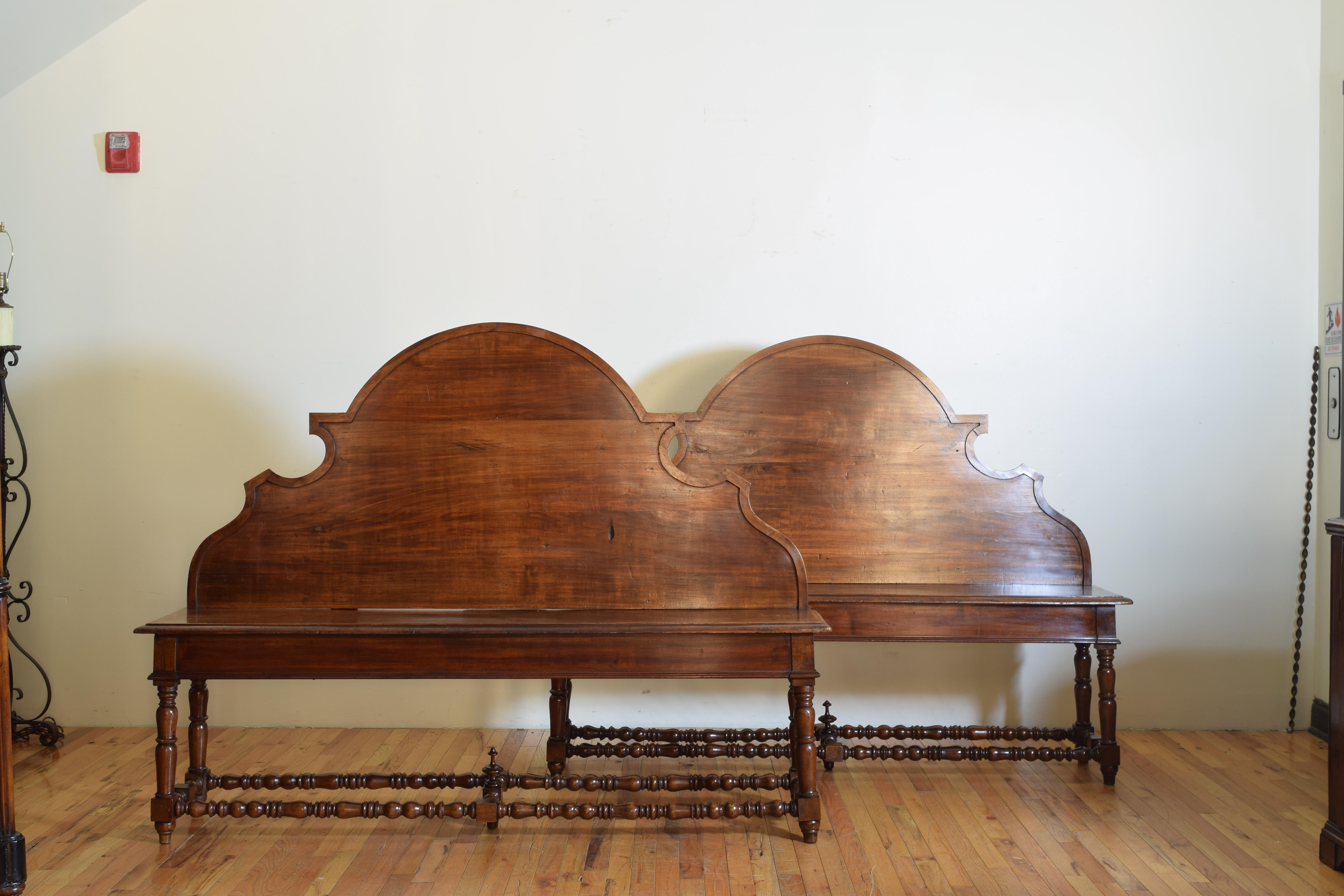Pair of Italian Walnut Louis XIII Style Hall Benches, 19th Century In Good Condition In Atlanta, GA