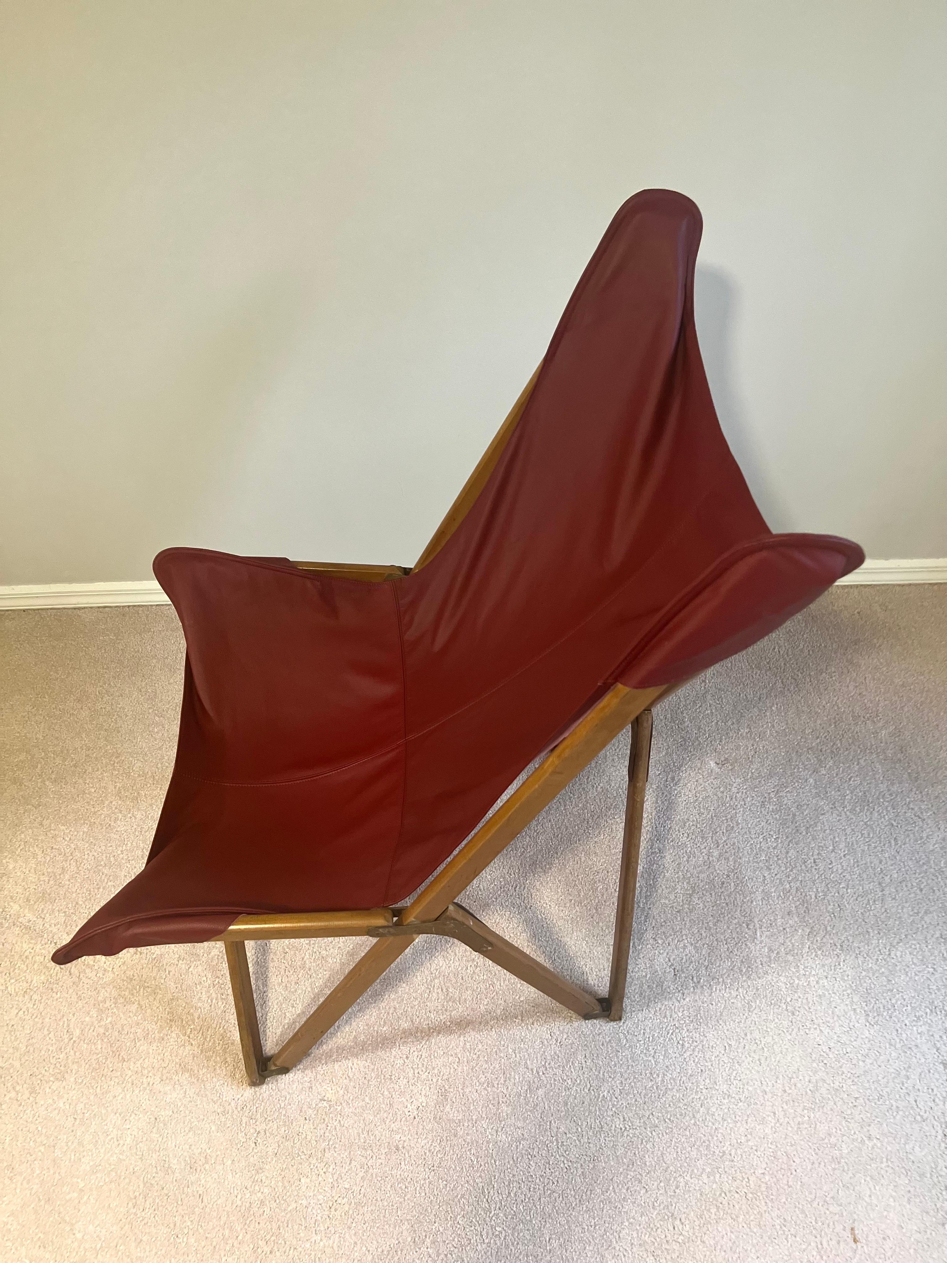 Pair Italian Wood & Leather Folding Tripolina Lounge Chairs, Joseph Fendy, 1937 For Sale 1