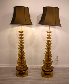 Paire de grands lampadaires lotus en fleurs d'or Jamie Young