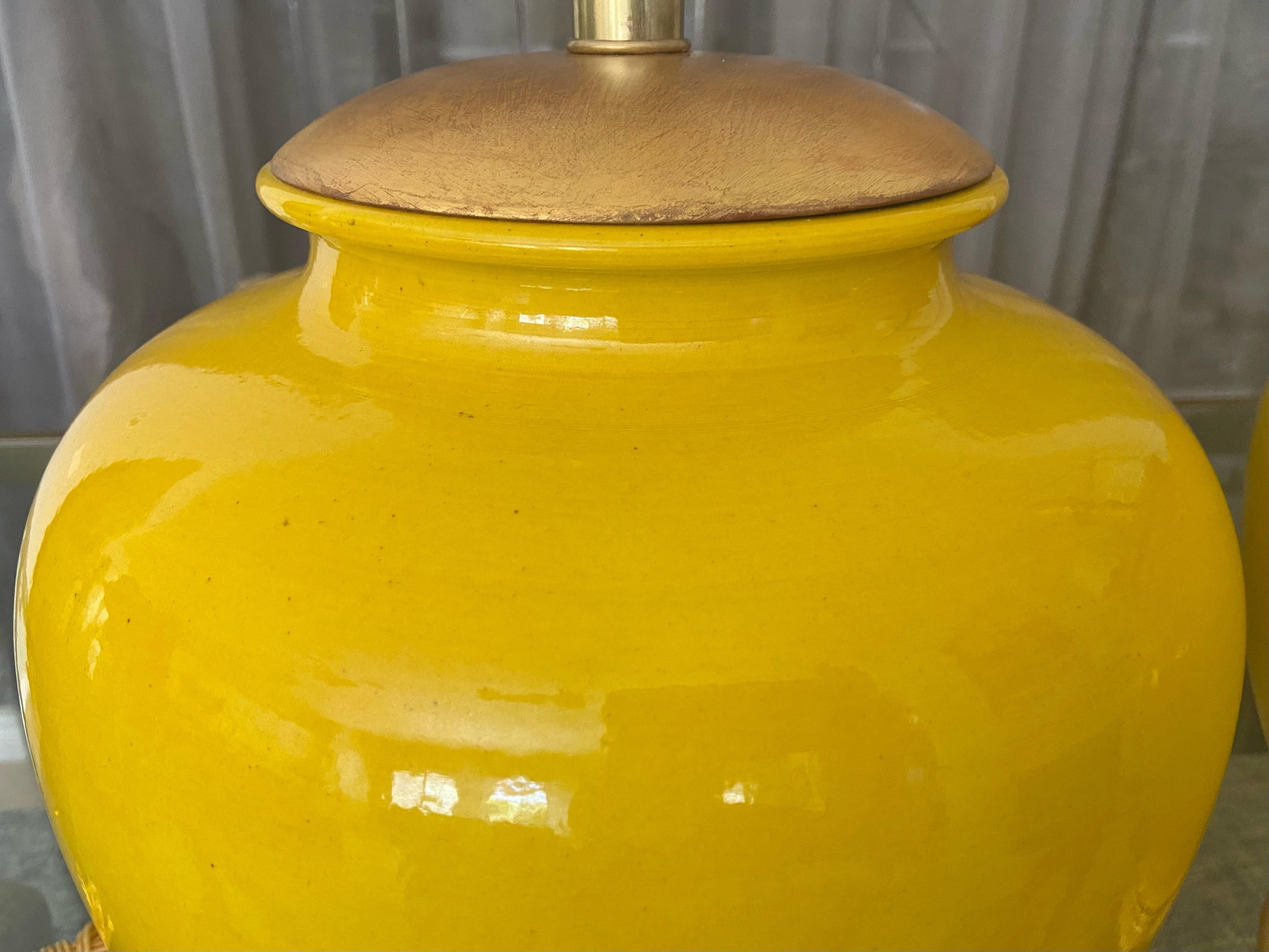 Pair Japanese Asian Bright Yellow Porcelain Table Lamps For Sale 4