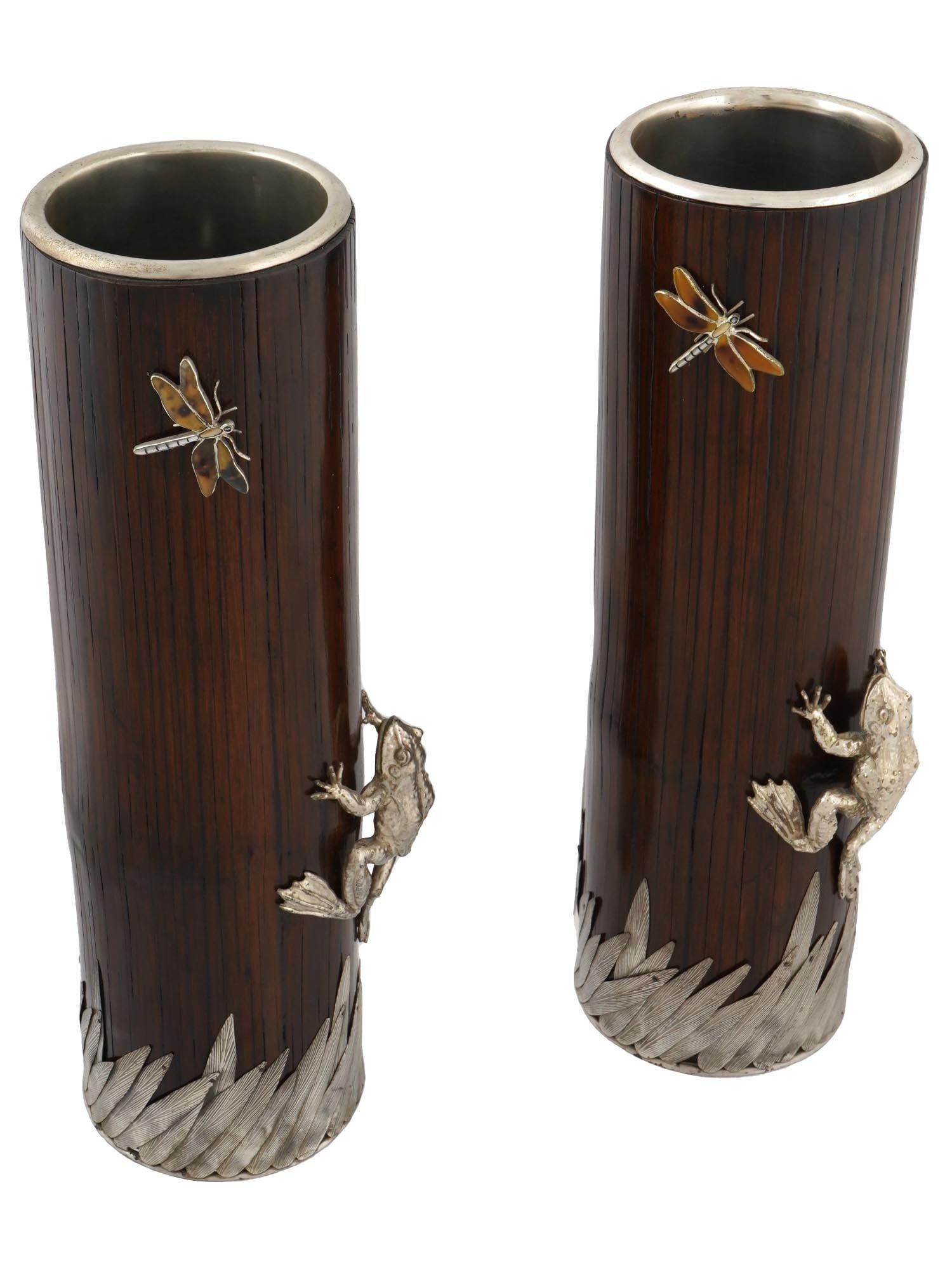 Pair of mid-century Japanese vases crafted from bamboo wood, Showa era, circa  1970s, with silvered bronze figures of frogs and enameled  dragonflies.