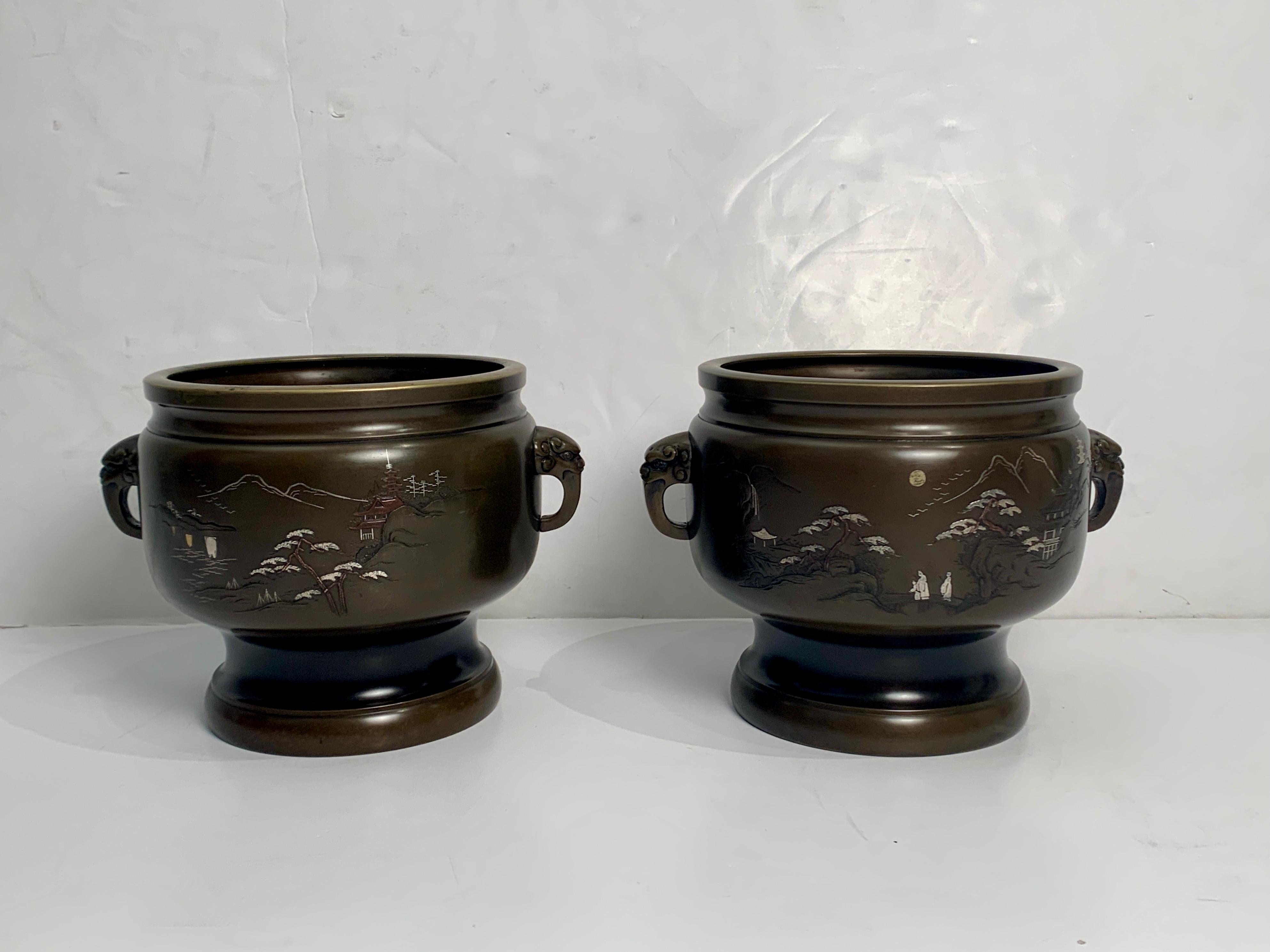 Pair of Japanese Bronze Hibachi with Silver and Copper Inlay, Meiji Period In Good Condition For Sale In Austin, TX