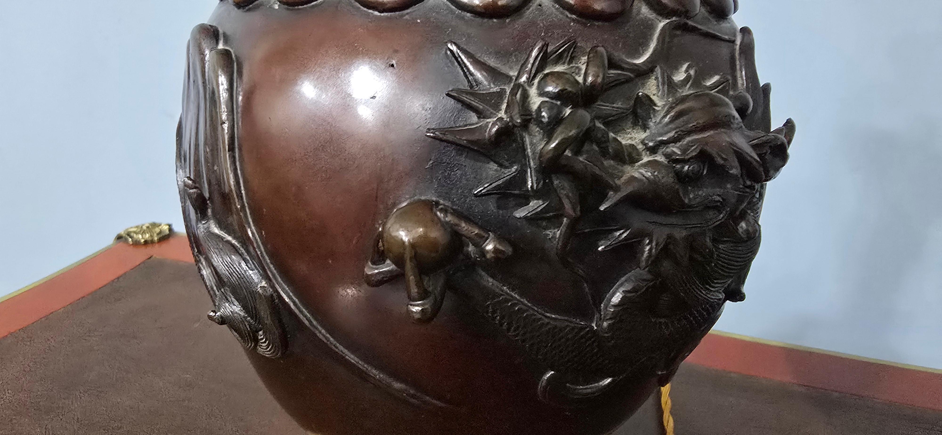 Paire de lampes de table japonaises en bronze en vente 1