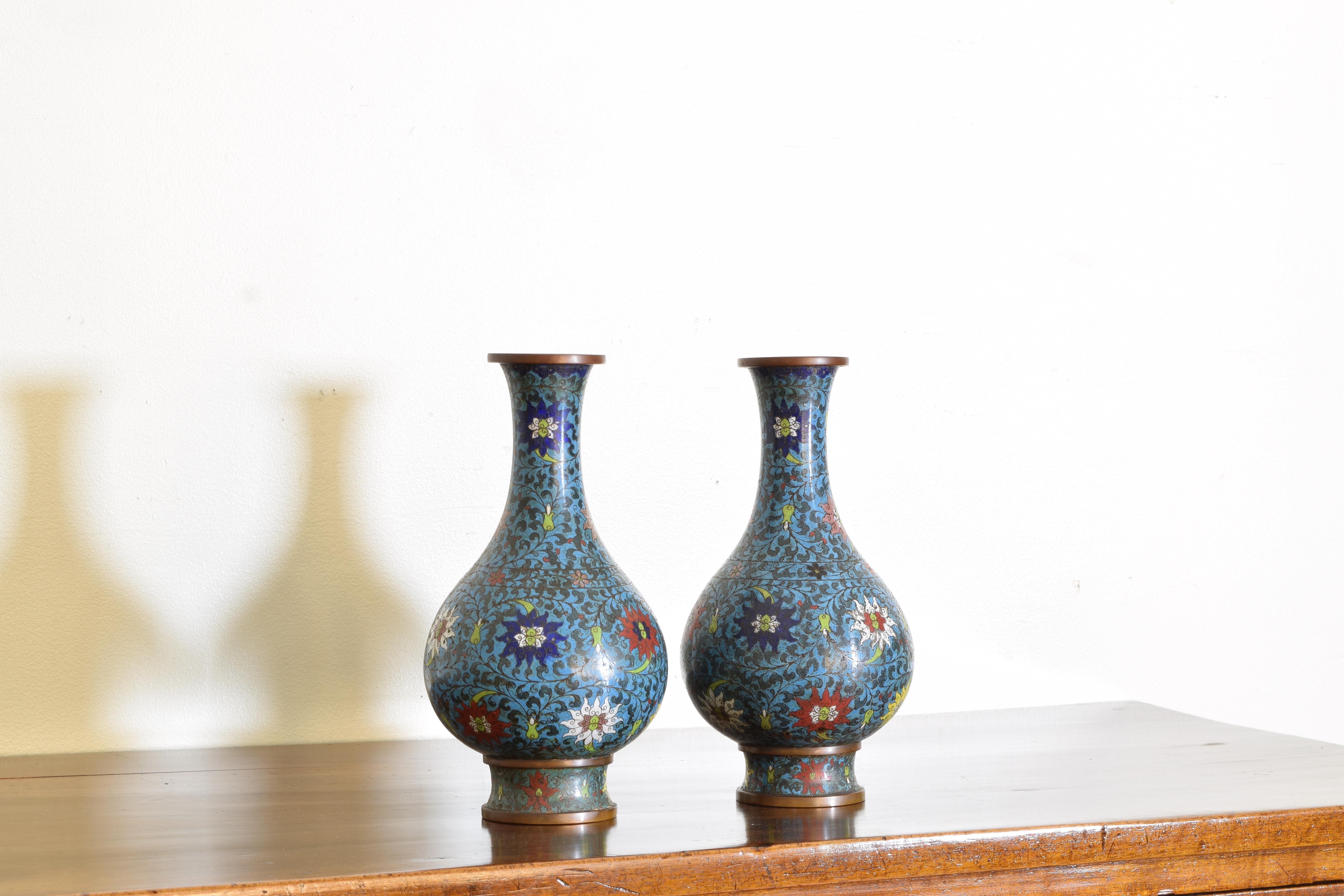 Pair Japanese Cloisonné Vases with Unusual Bottom Decoration, 19th century In Excellent Condition For Sale In Atlanta, GA