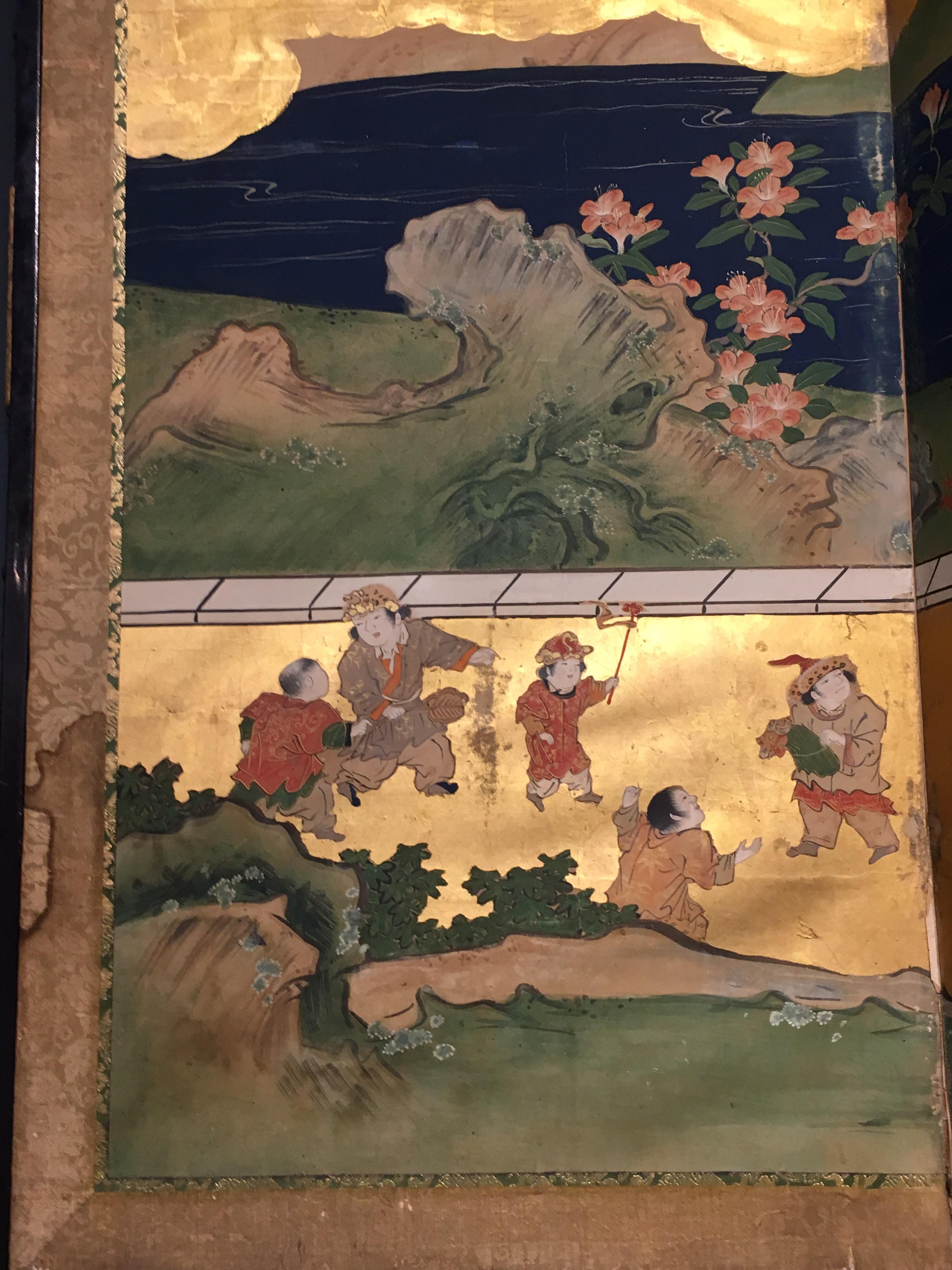 Paire de paravents japonais à six panneaux de la période Edo, « 100 Boys at Play » en vente 3