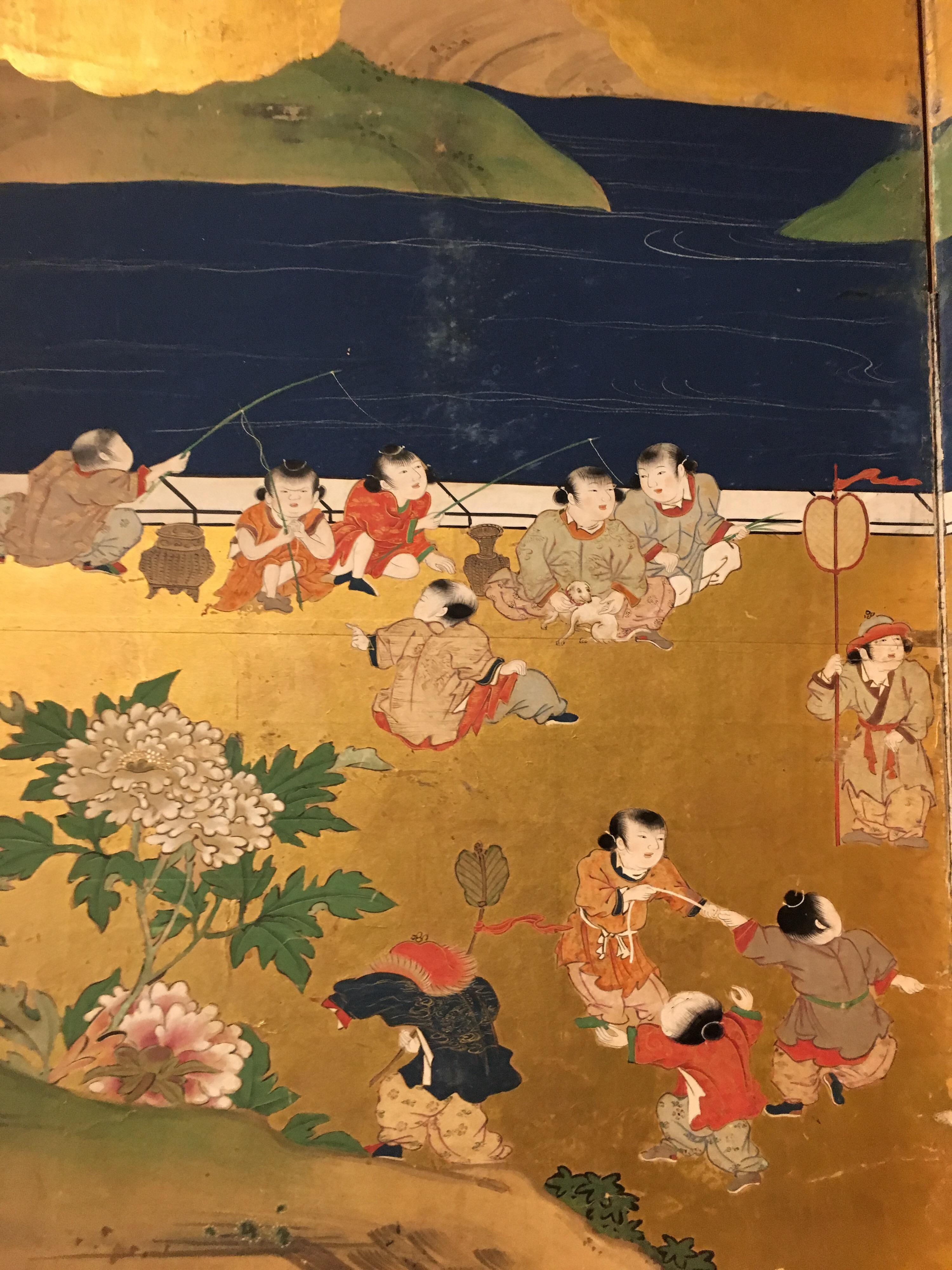 Bois Paire de paravents japonais à six panneaux de la période Edo, « 100 Boys at Play » en vente