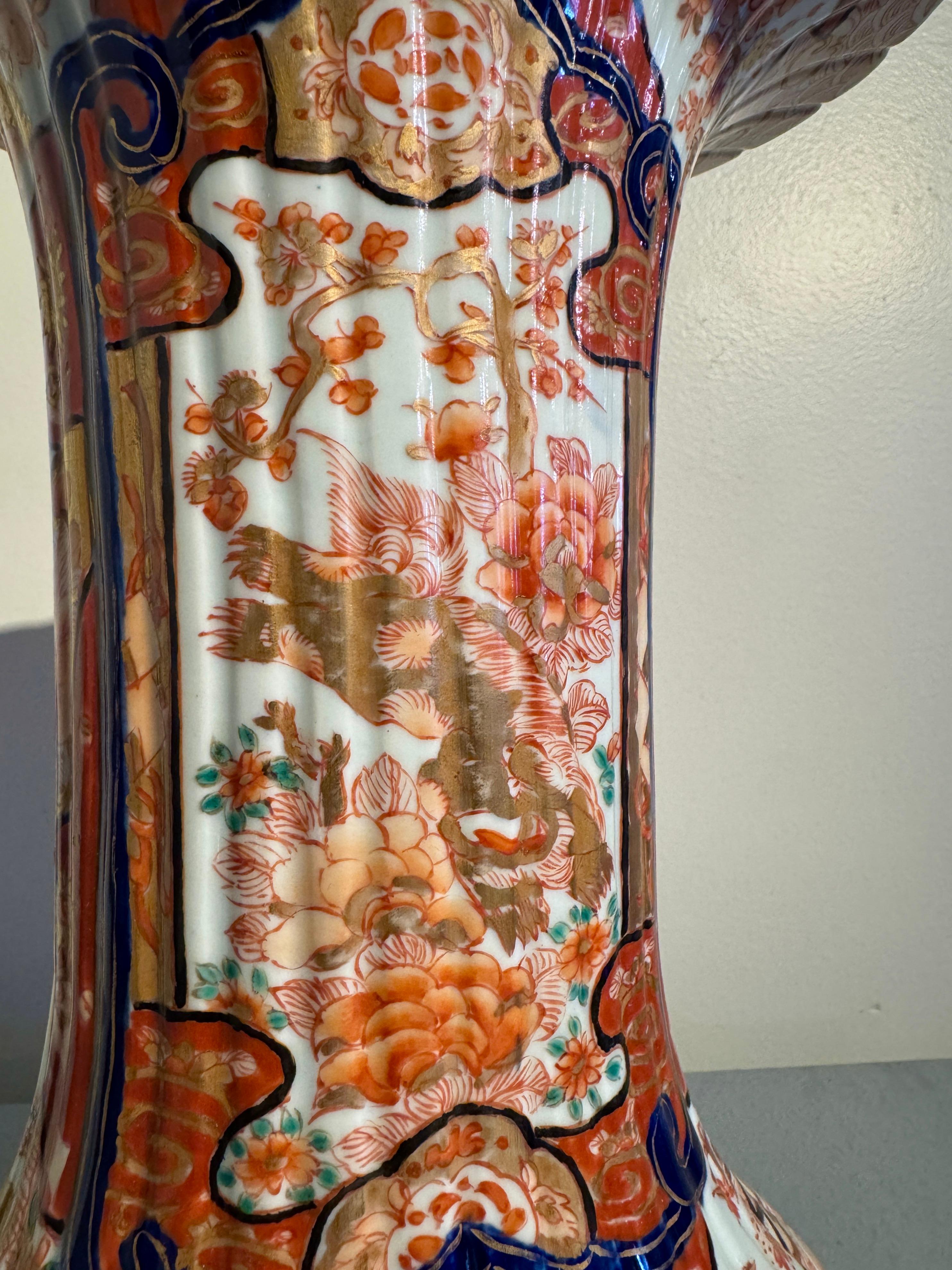 Pair Japanese Imari Fluted Trumpet Vases, Meiji Period, circa 1900, Japan For Sale 5