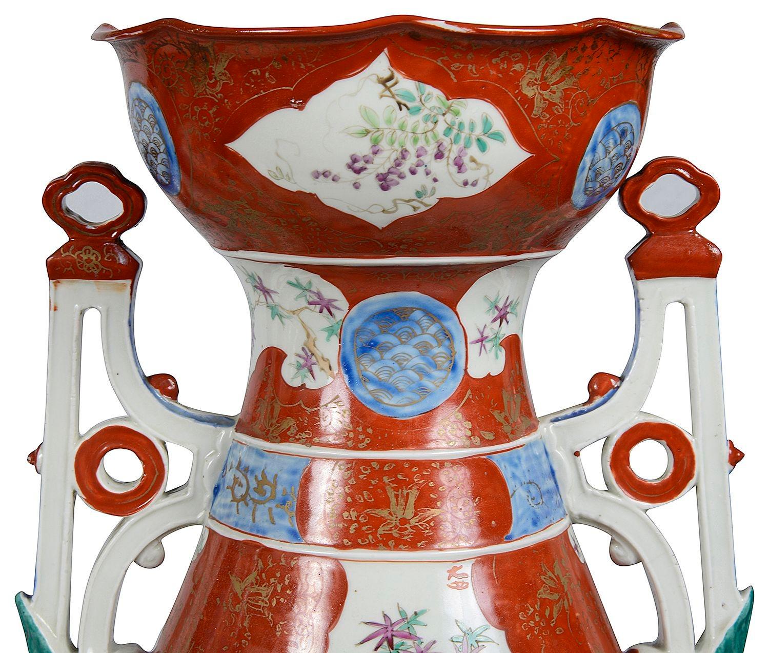 XIXe siècle Paire de lampes japonaises en porcelaine Kutani, 19e siècle. en vente