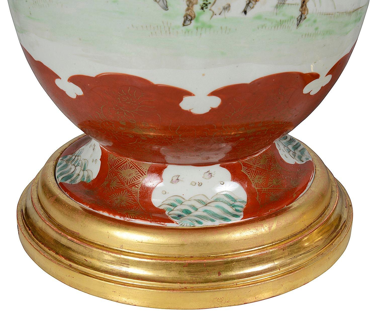 Paire de lampes japonaises en porcelaine Kutani, 19e siècle. en vente 3