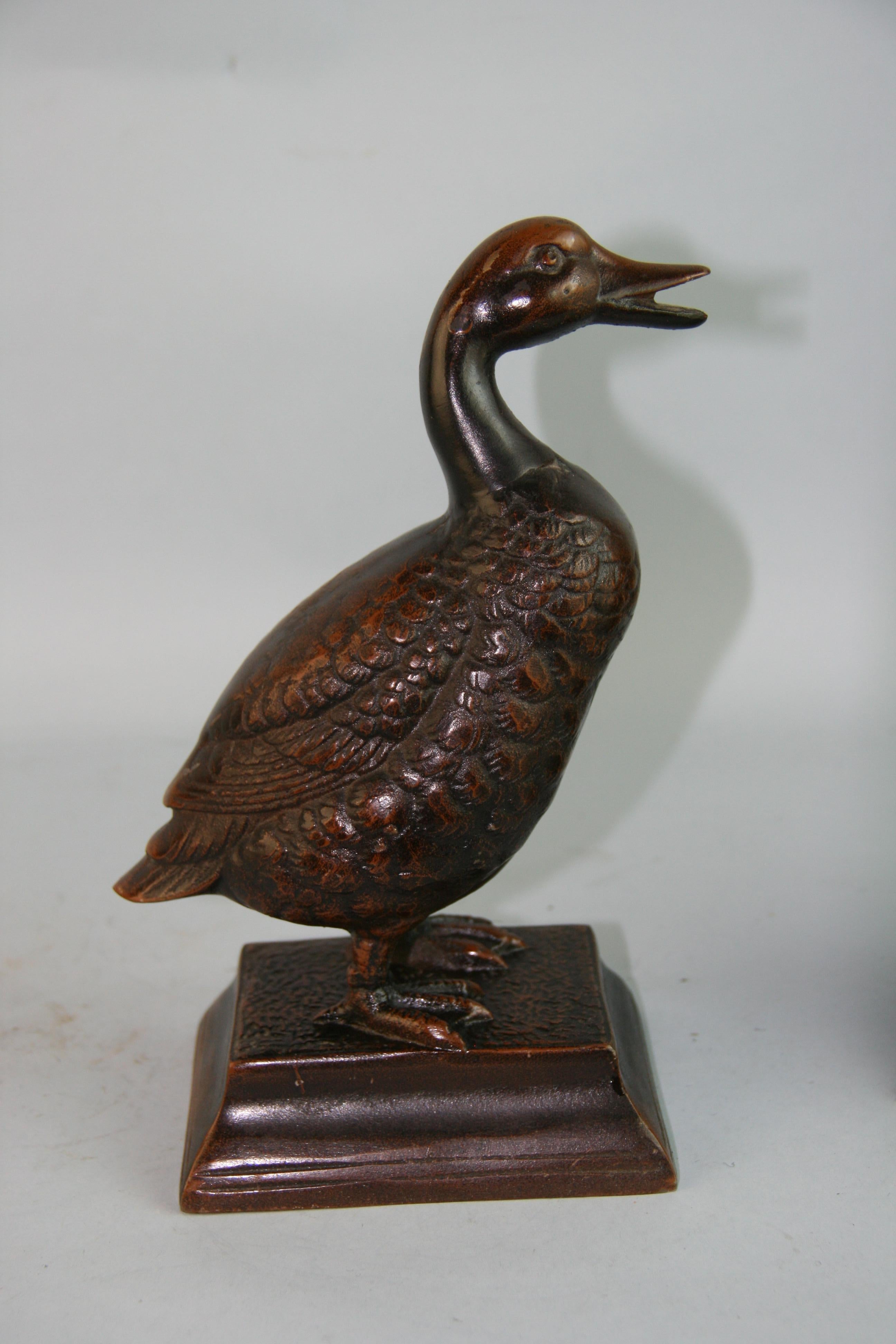 Pair Japanese Brass Duck Garden Sculptures/Bookends In Good Condition For Sale In Douglas Manor, NY