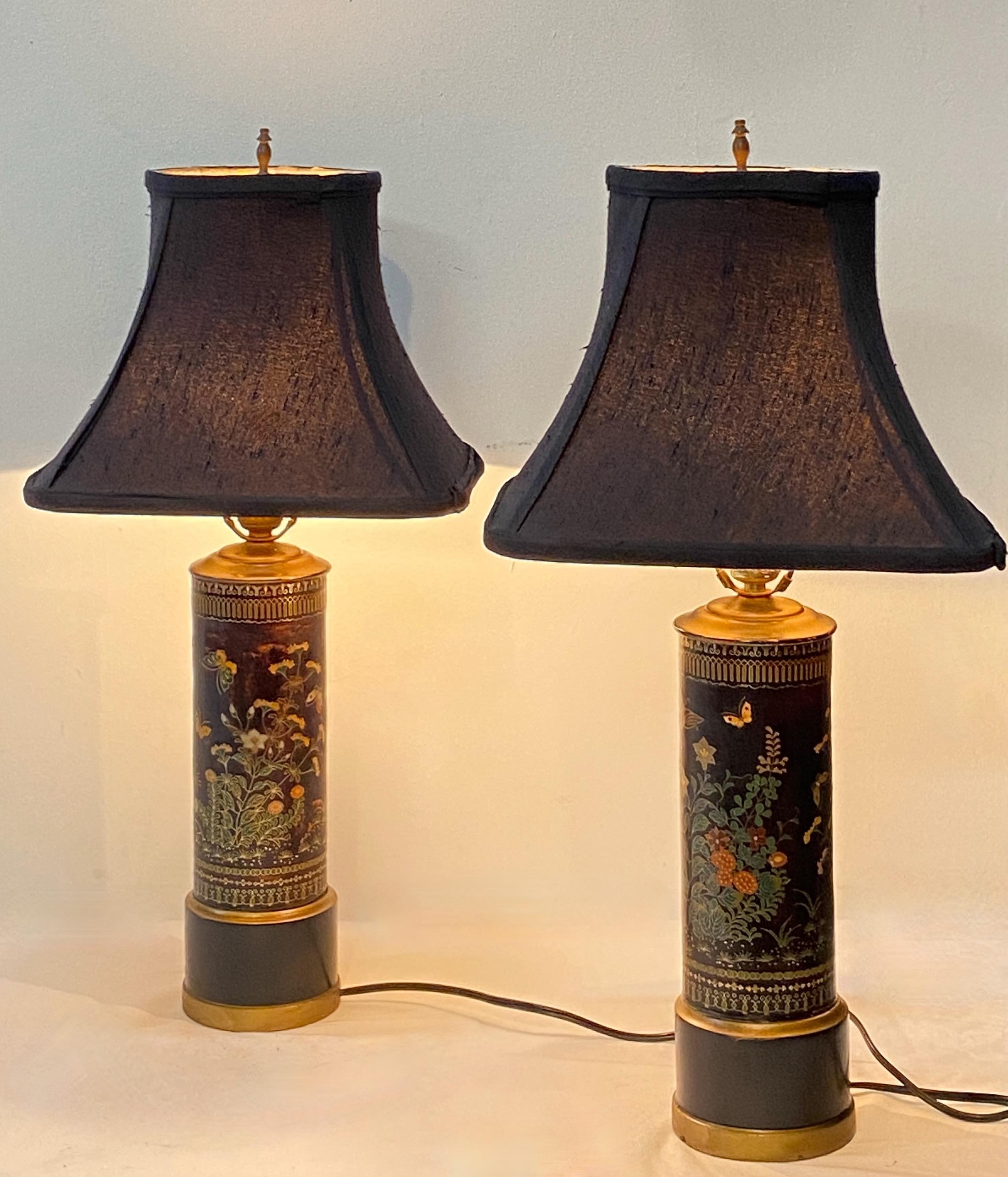 Cloissoné  Pair Japanese Meiji Period Satsuma Pottery Cloisonné Lamps Wig Stands