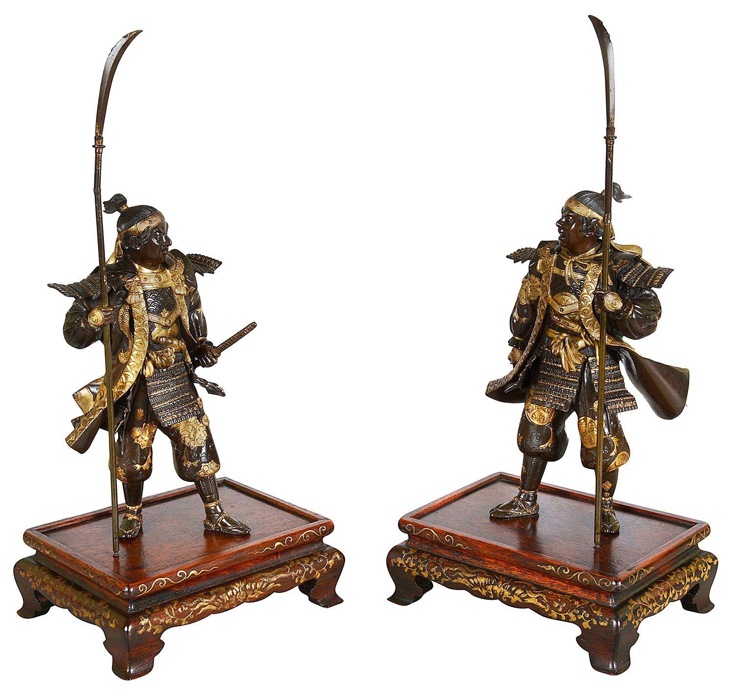 Pair Japanese Miyao bronze figures, 36cm high. Bon état - En vente à Brighton, Sussex