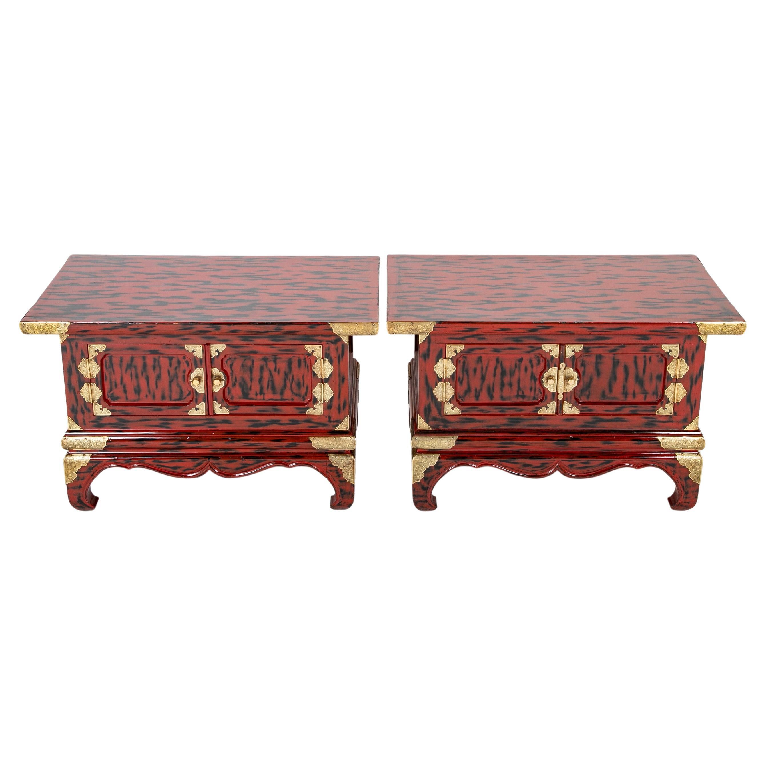 Pair Japanese Red and Black Lacquer Side Tables With Etched Brass Mounts For Sale