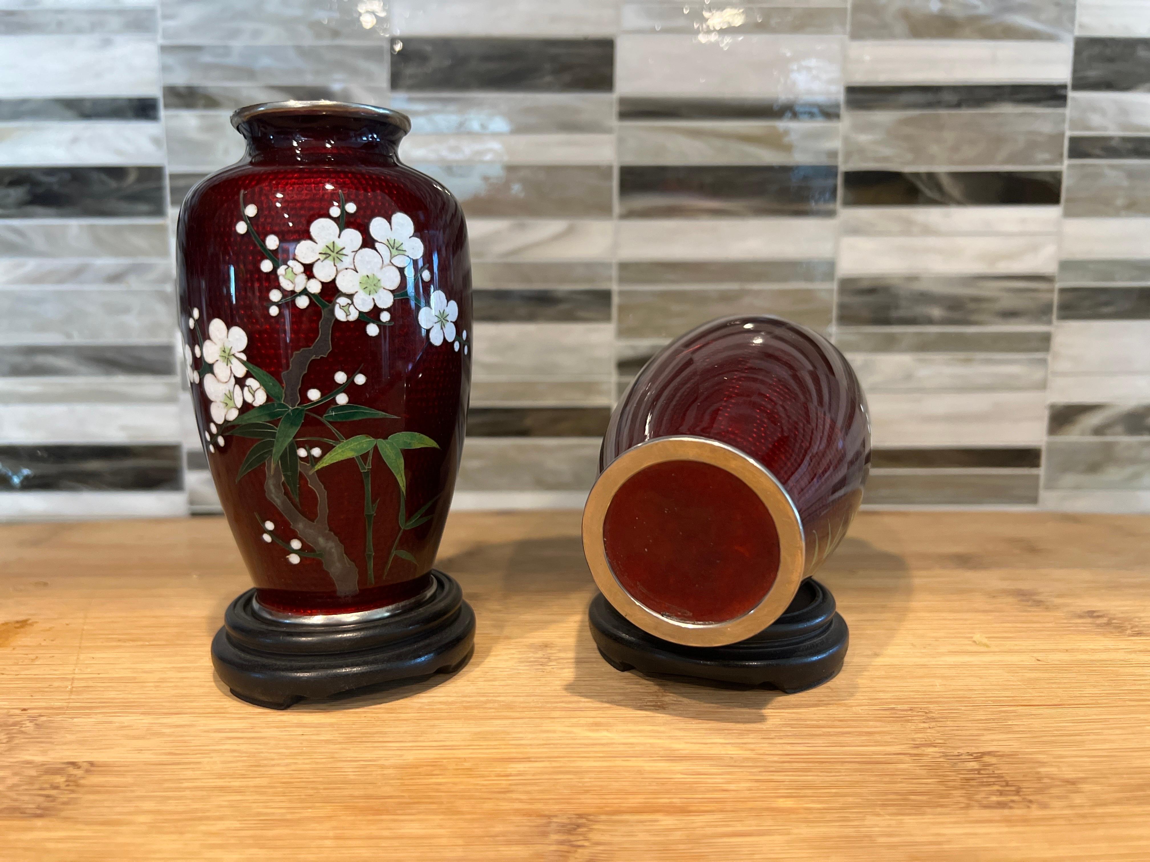 20th Century Pair, Japanese Red Ginbari Pigeon Blood Red Cloisonne Vases For Sale