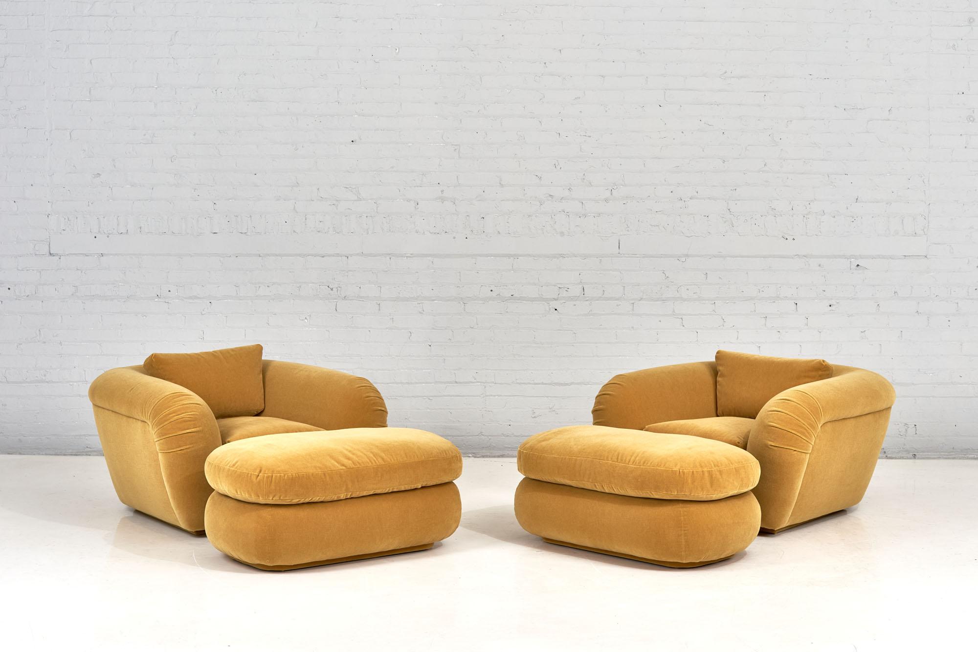 Post-Modern Pair Jay Spectre Lounge Chairs and Ottomans, 1990 For Sale