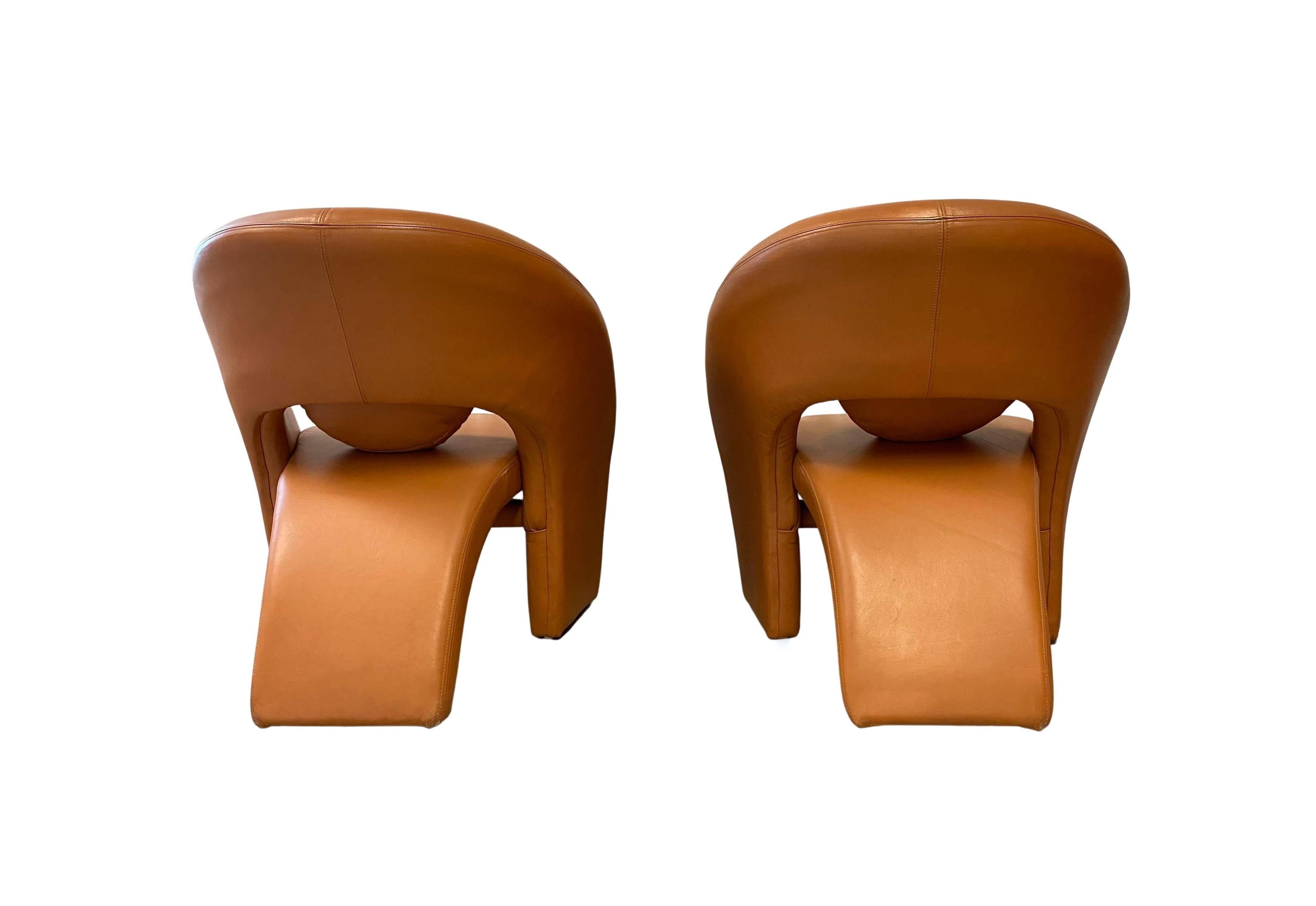 Late 20th Century Pair Jaymar Cognac Leather Chairs For Sale
