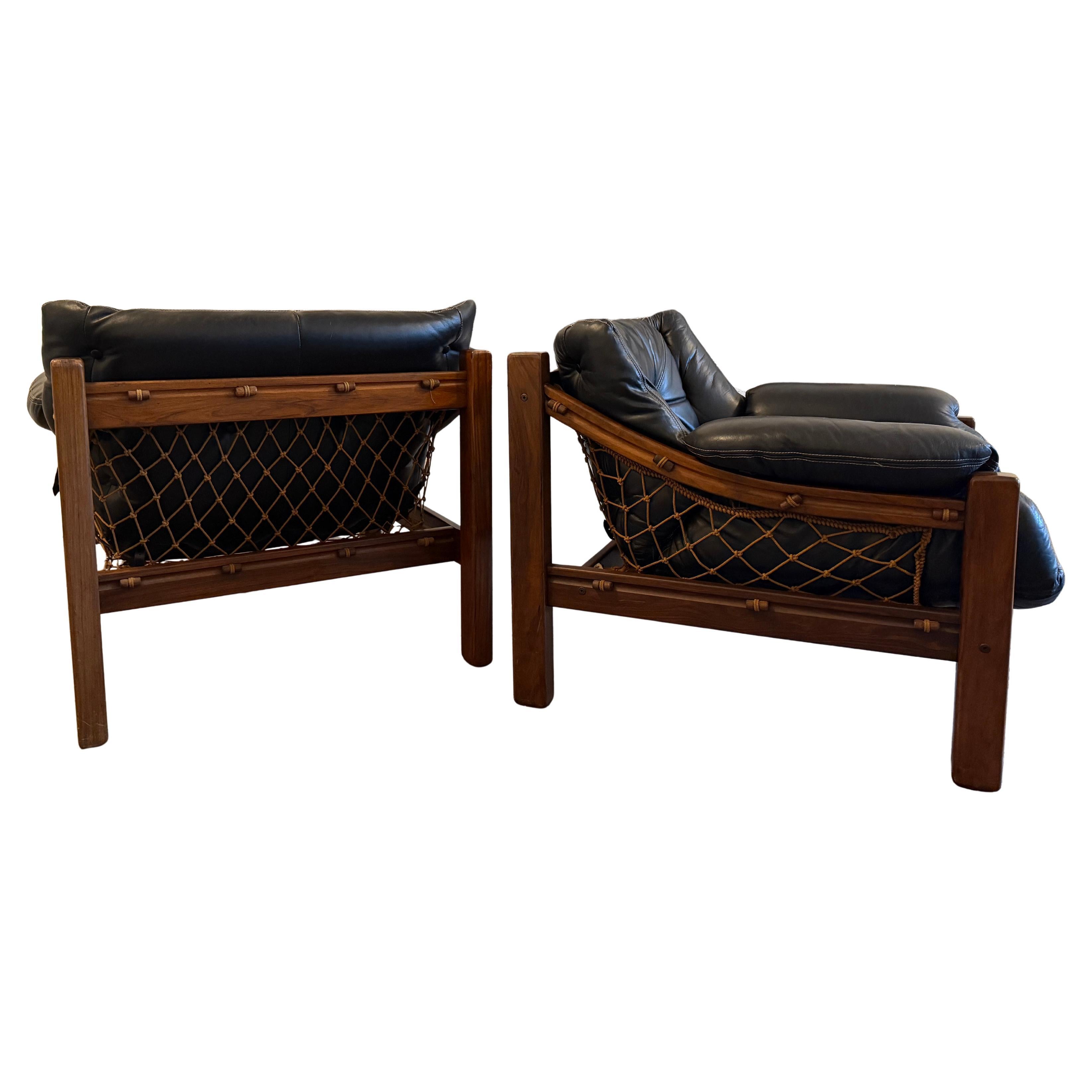 Travail du bois Paire Jean Gillon Tijuca Hamac en cuir et corde en bois de rose Chaises longues basses Brésil en vente