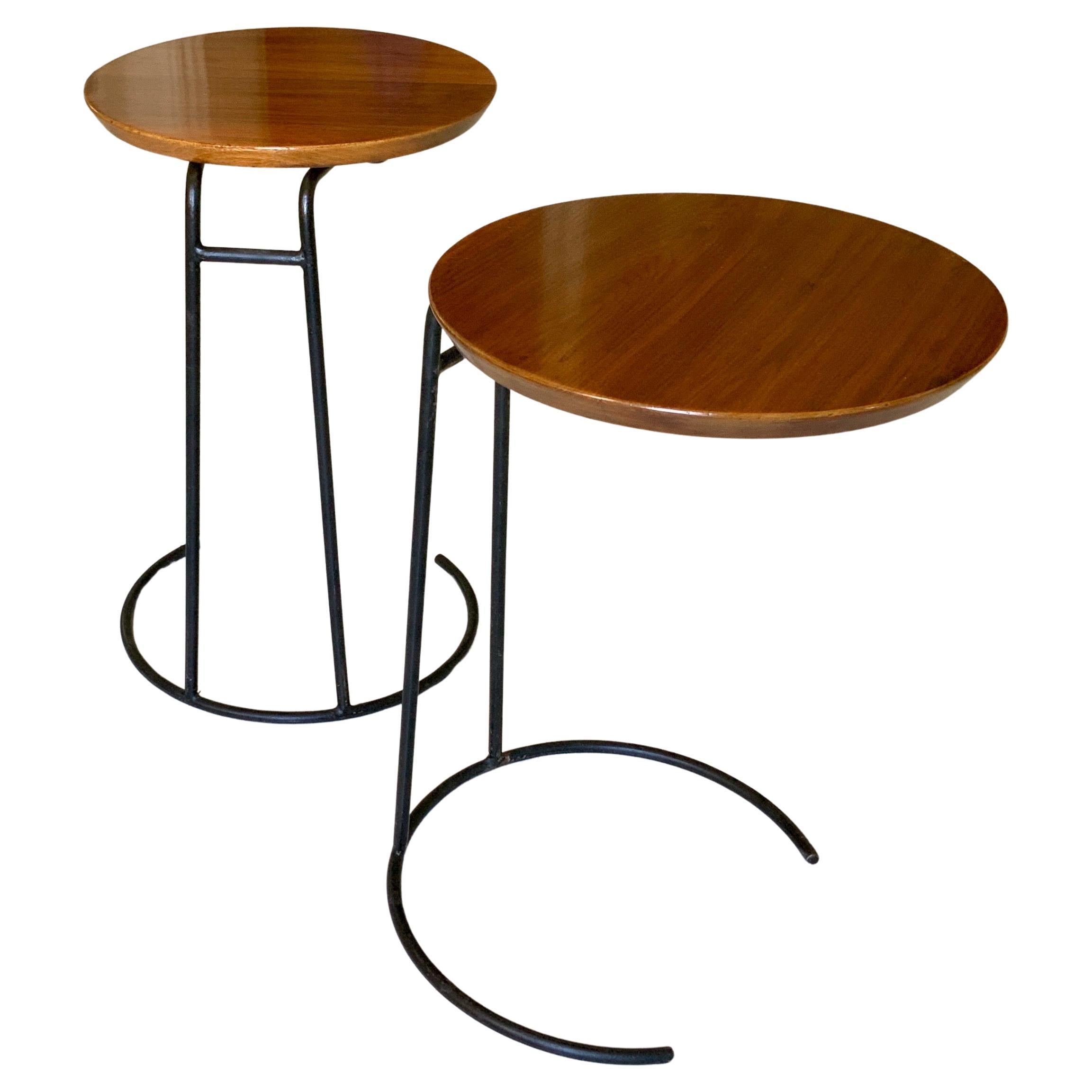 Mid-Century Modern Pair Jens Risom T710 Walnut Side Tables For Sale