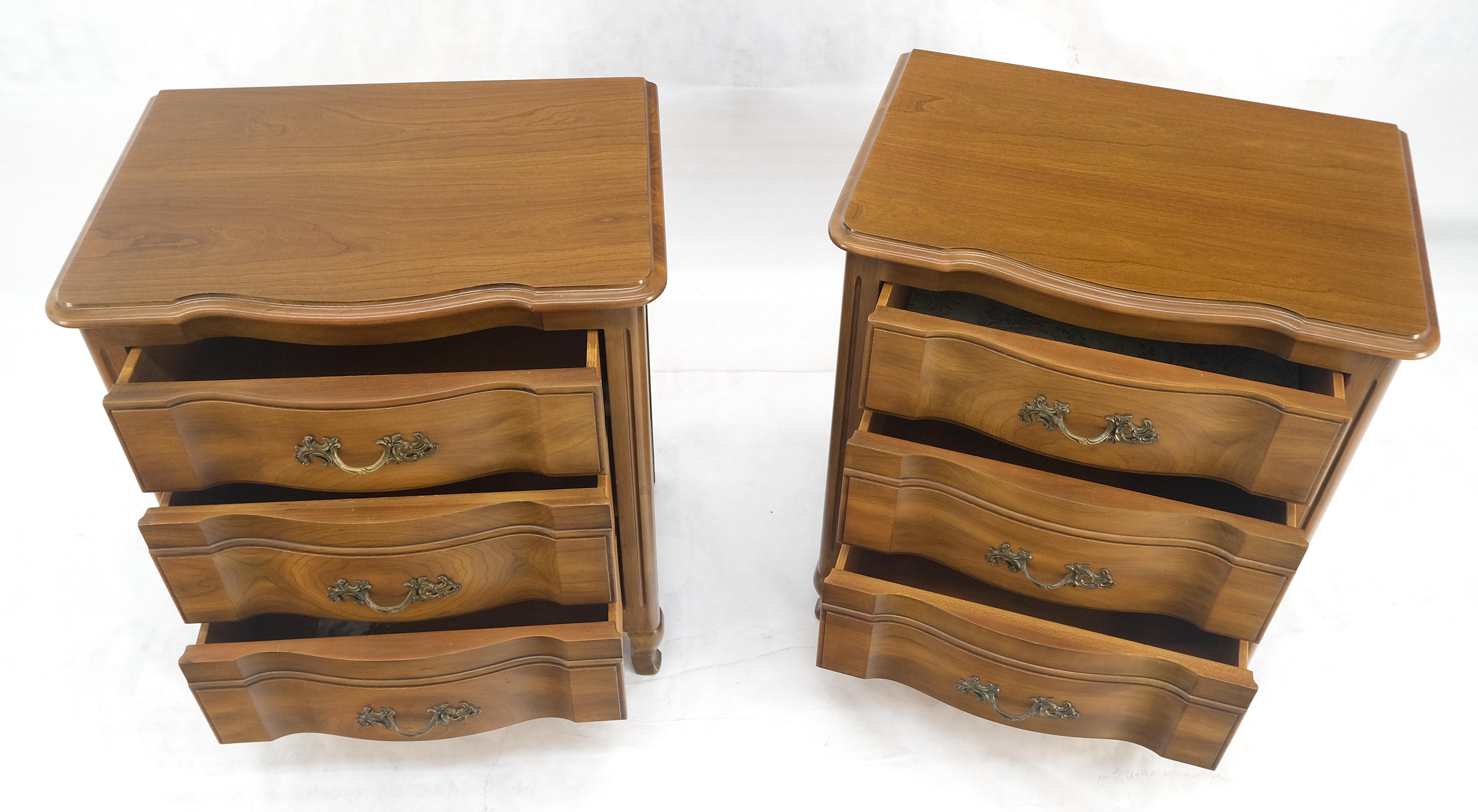 Pair John Widdicomb Country French 3 Drawer Night Stands End Tables MINT! For Sale 1