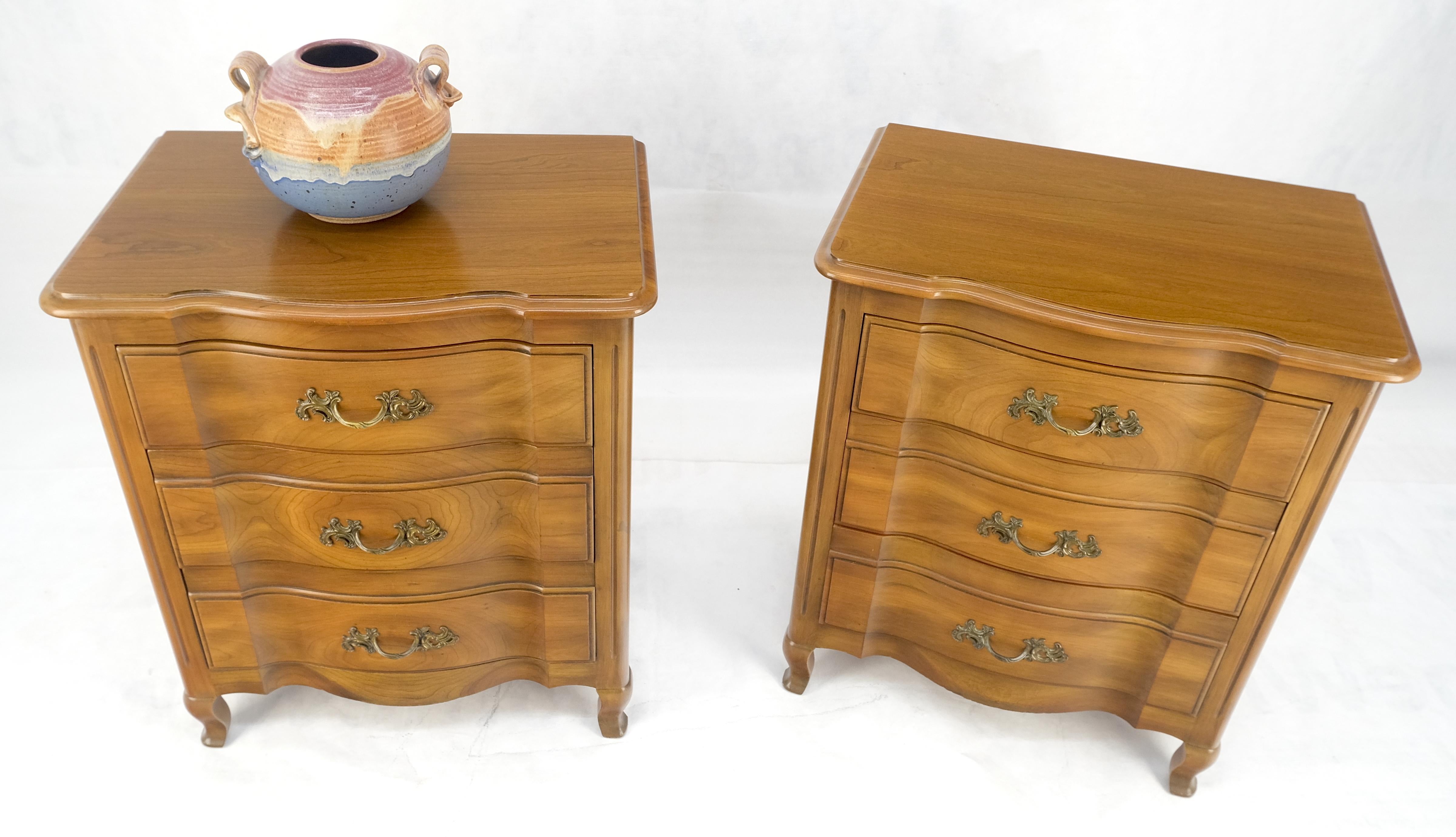 Pair John Widdicomb Country French 3 Drawer Night Stands End Tables MINT! For Sale 2