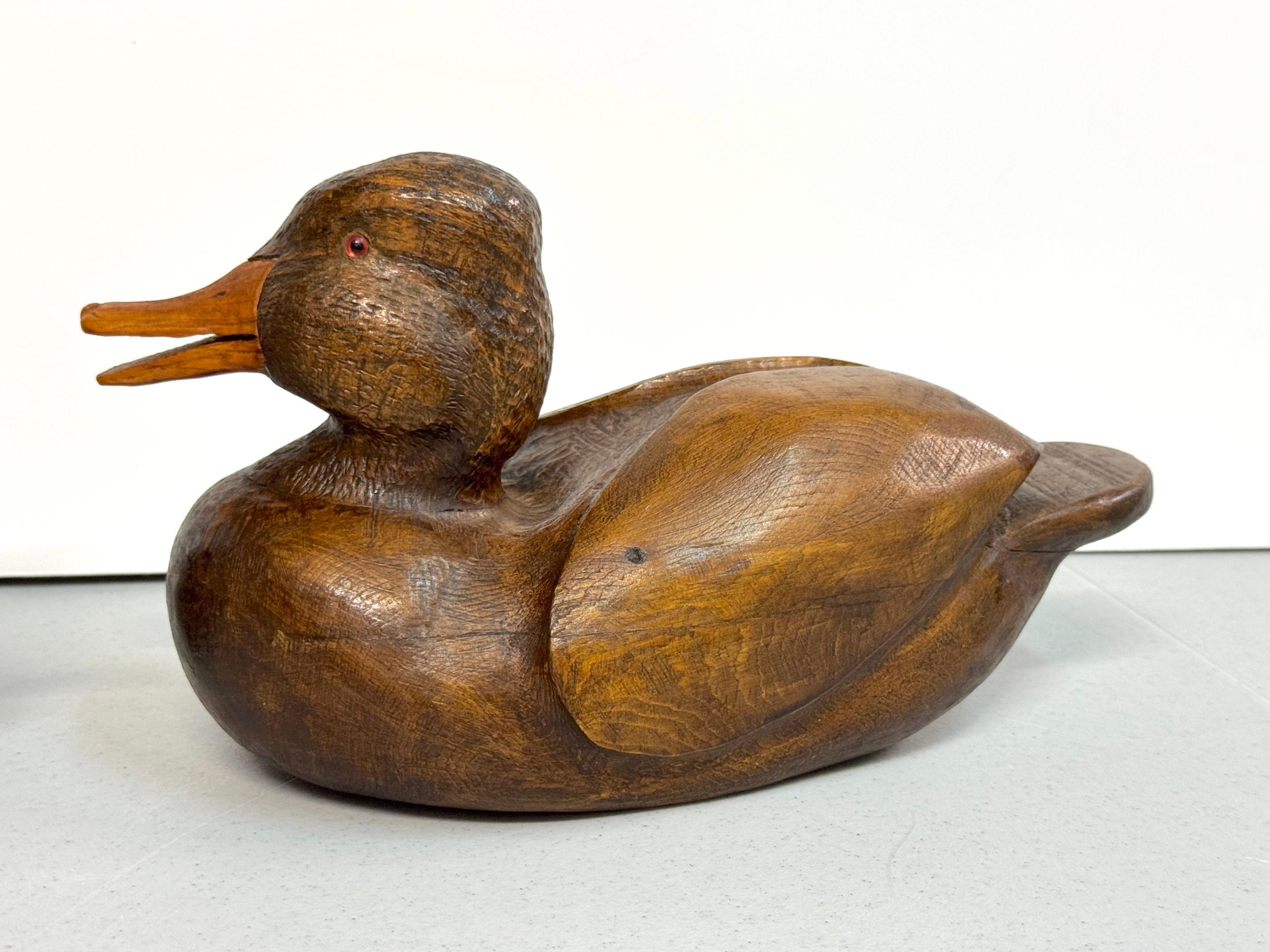 Pareja J.W. Señuelos de pato Reynolds, Chicago, Siglo XX Tallado a mano en venta