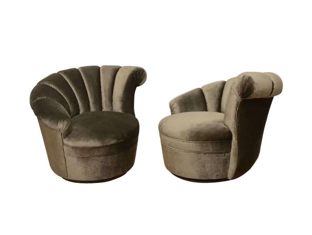 Simply stunning! Pair of Nautilus chairs in the style of Vladimir Kagan, perfect for those looking to freshen up their space. Each asymmetrical chair features a sculptural silhouette and a beautifully contoured back. Showcasing thick channels that