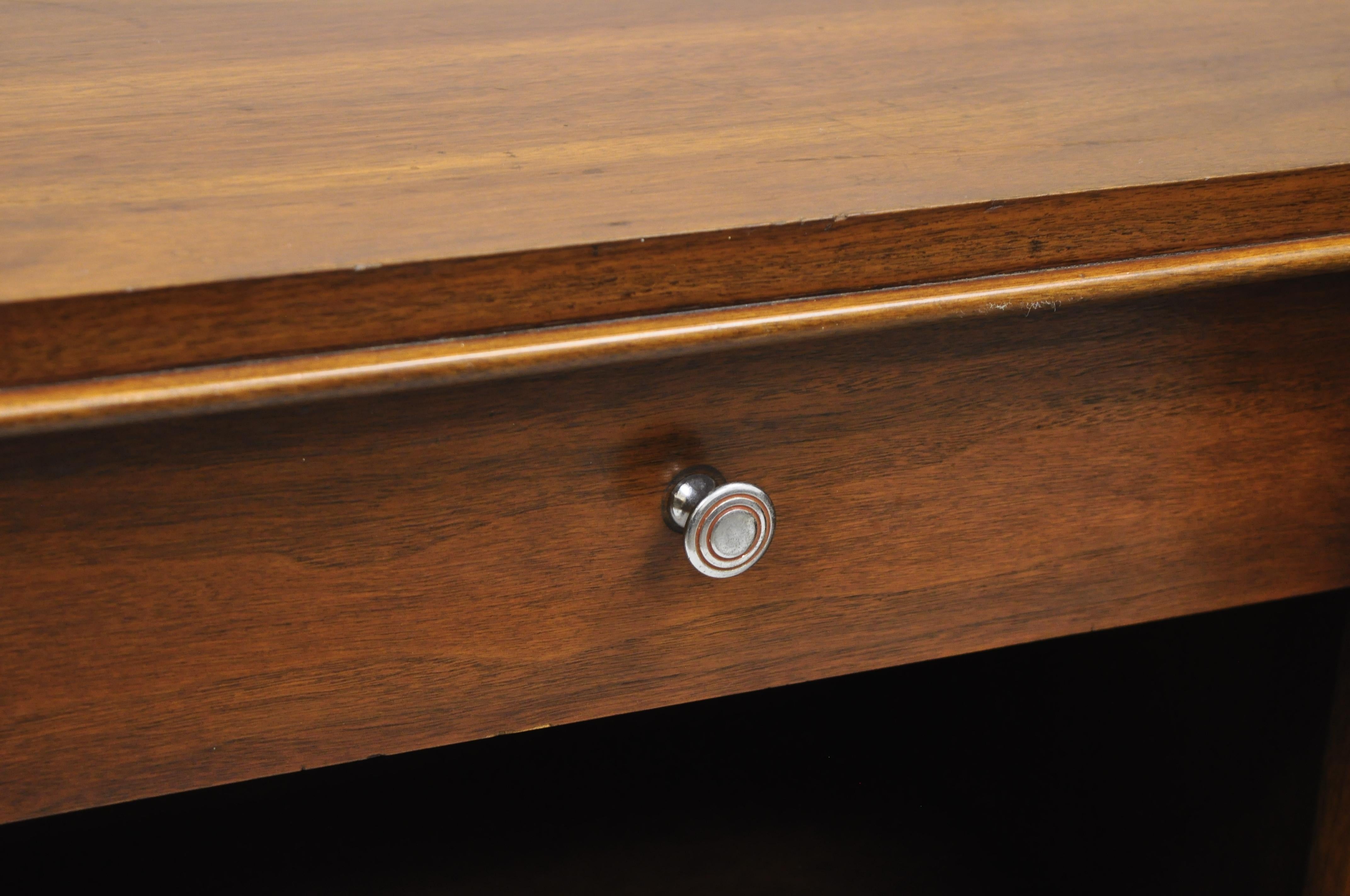 kent coffey nightstand