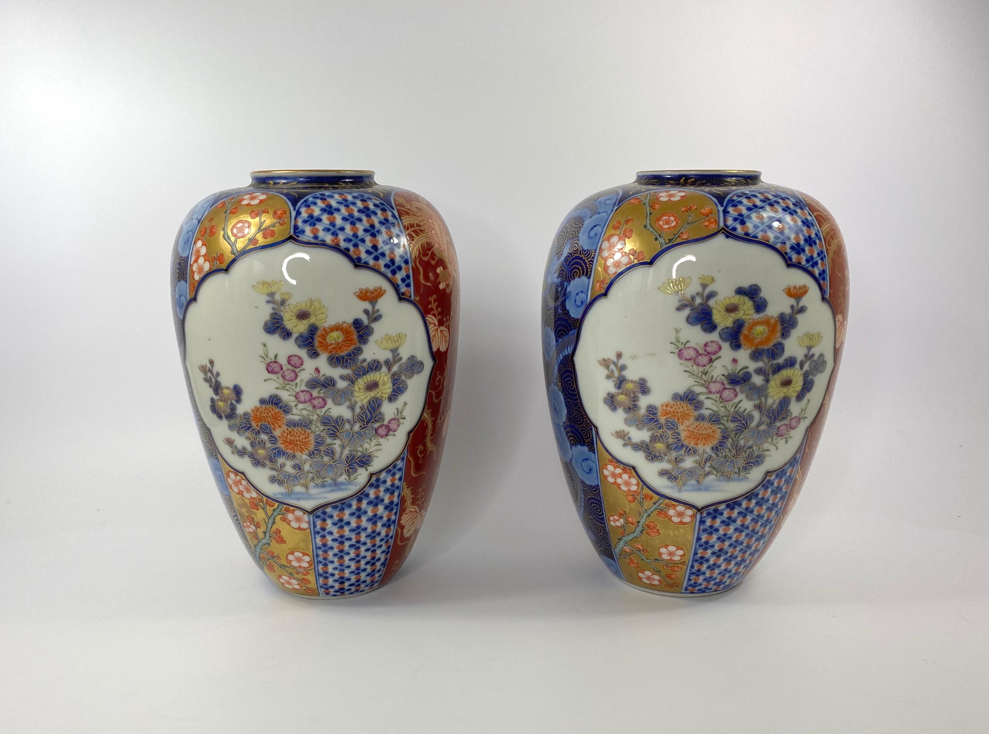 Japanese Pair of Koransha ‘Imari’ Porcelain Vases, c. 1890, Meiji Period