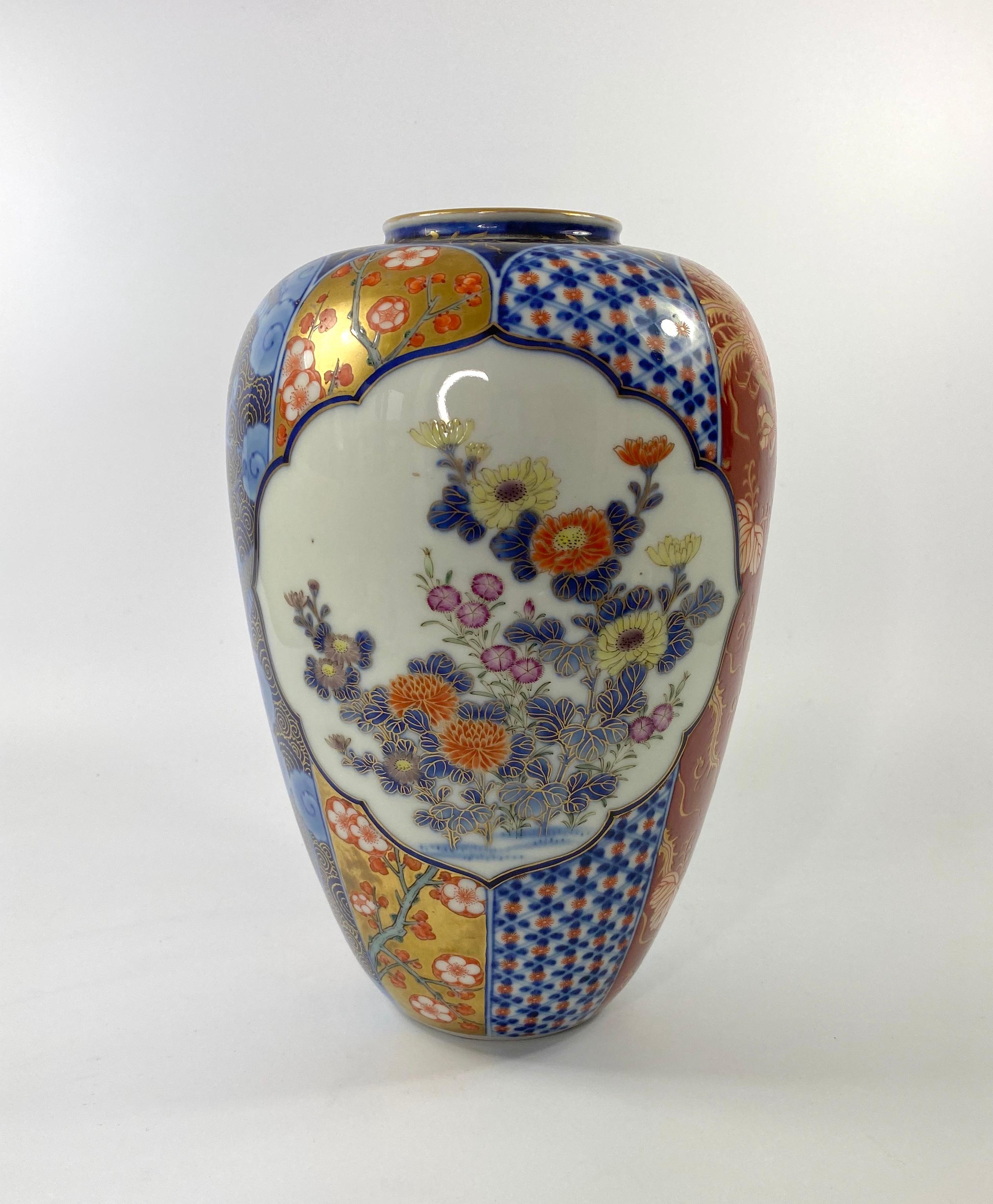 Fired Pair of Koransha ‘Imari’ Porcelain Vases, c. 1890, Meiji Period